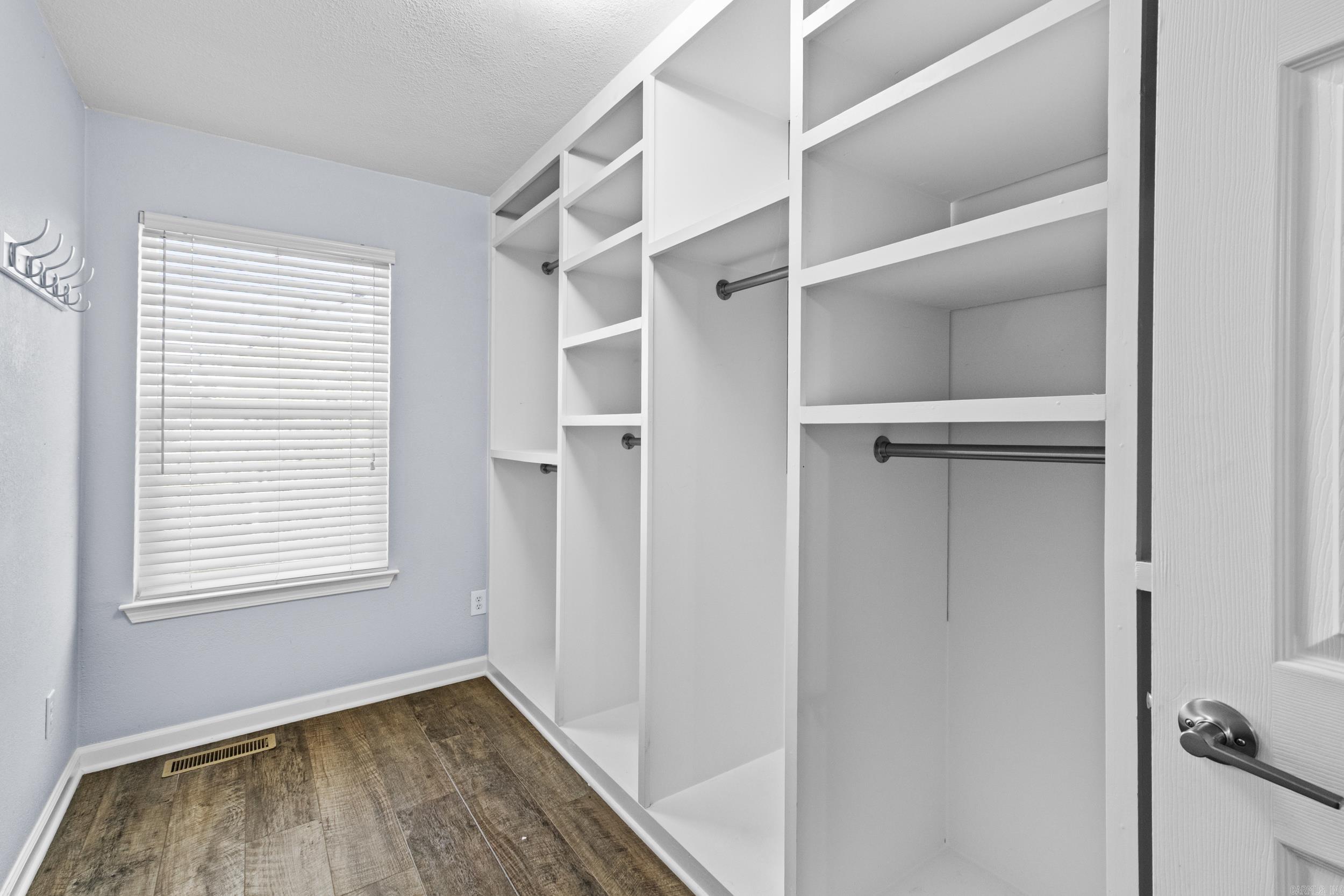 Point West 3rd - Residential