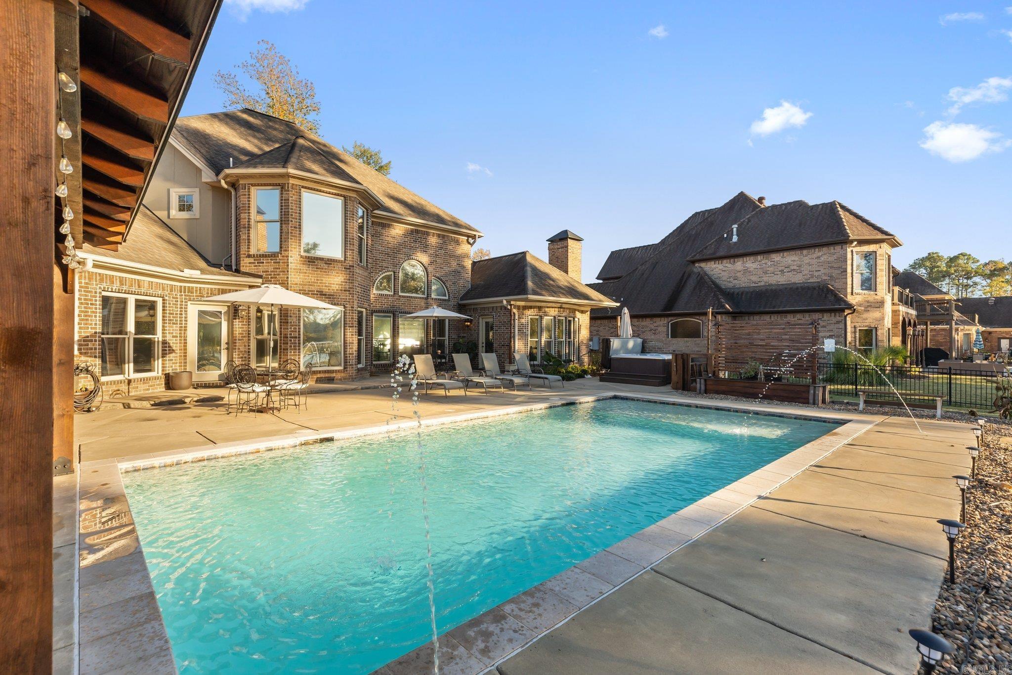 HURRICANE LAKE EST - Residential