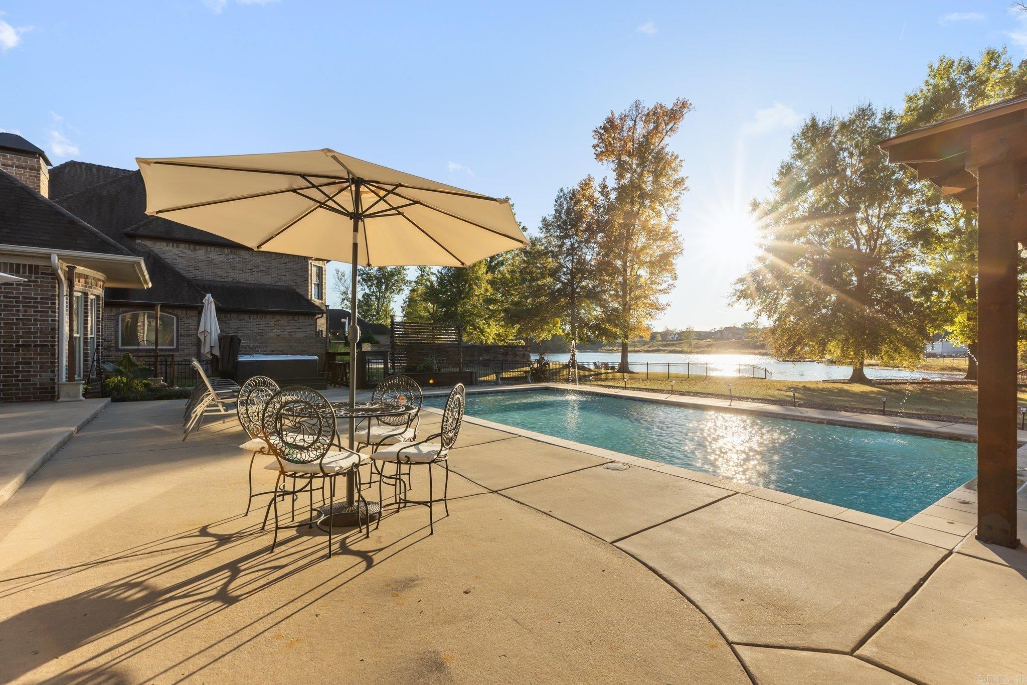 HURRICANE LAKE EST - Residential