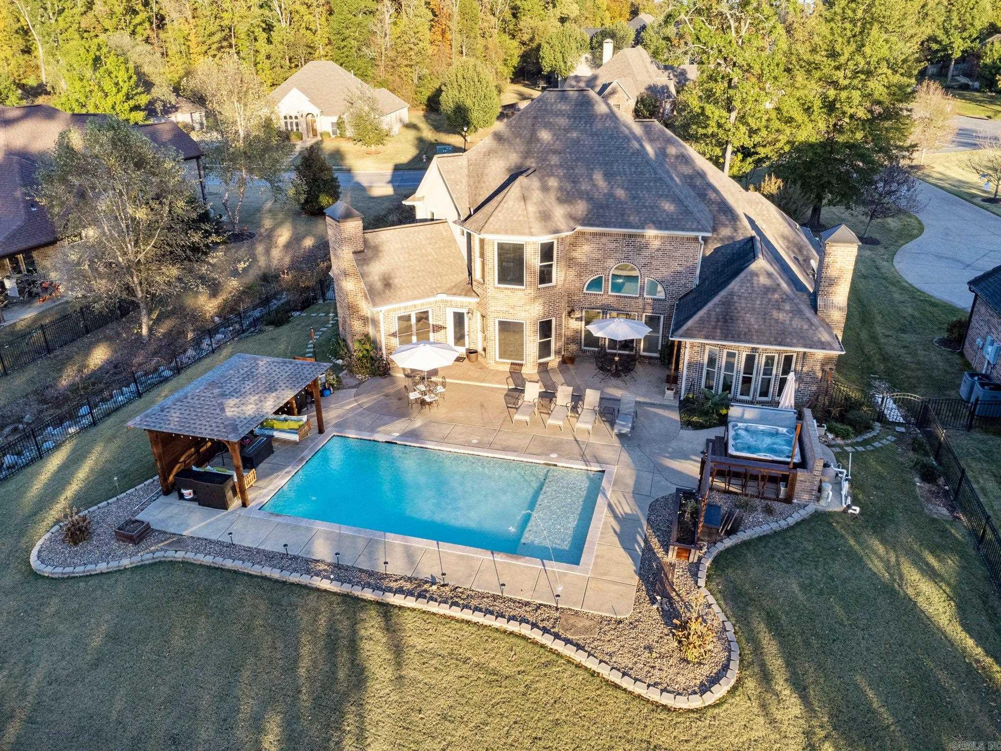 HURRICANE LAKE EST - Residential