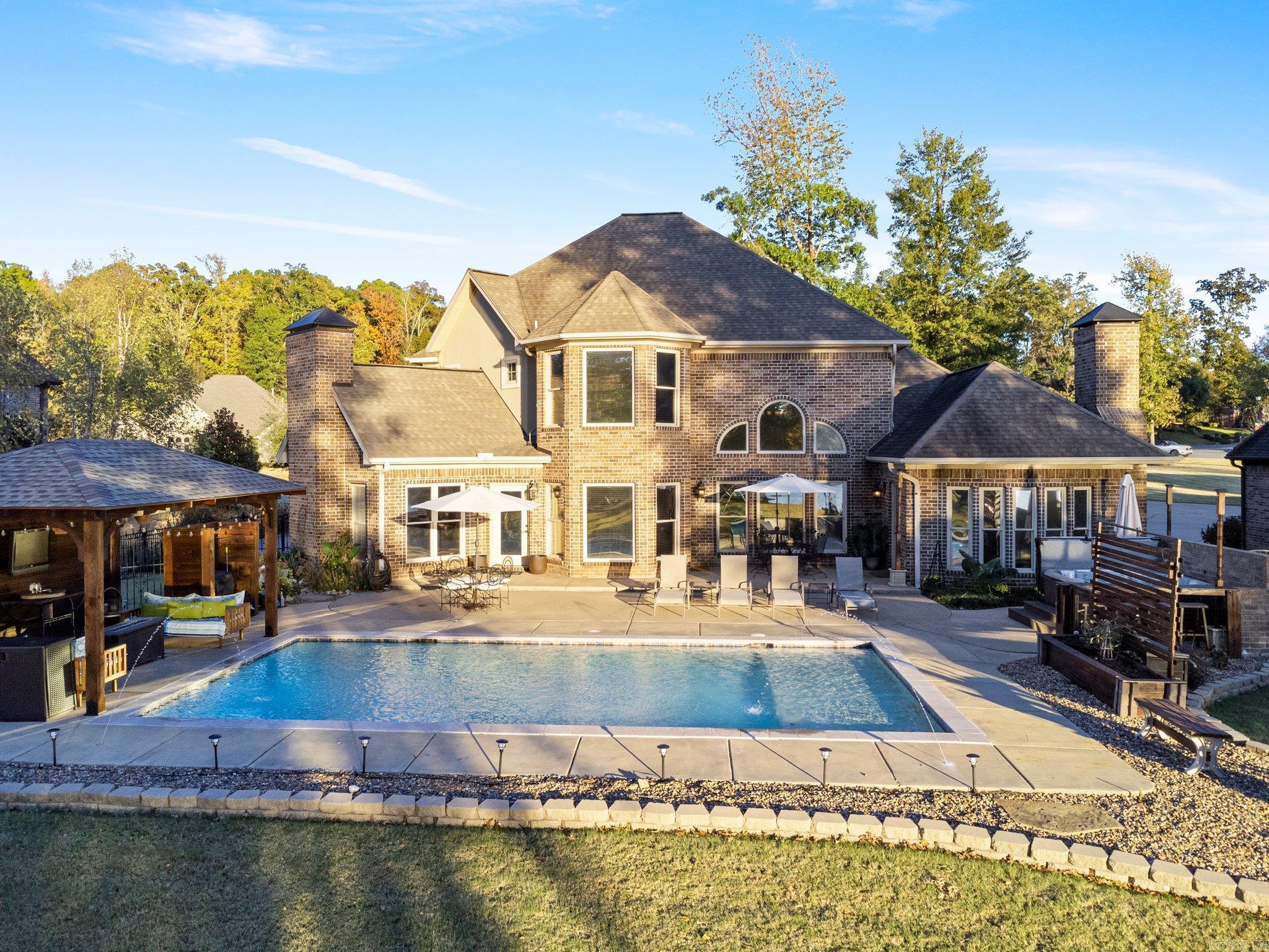 HURRICANE LAKE EST - Residential