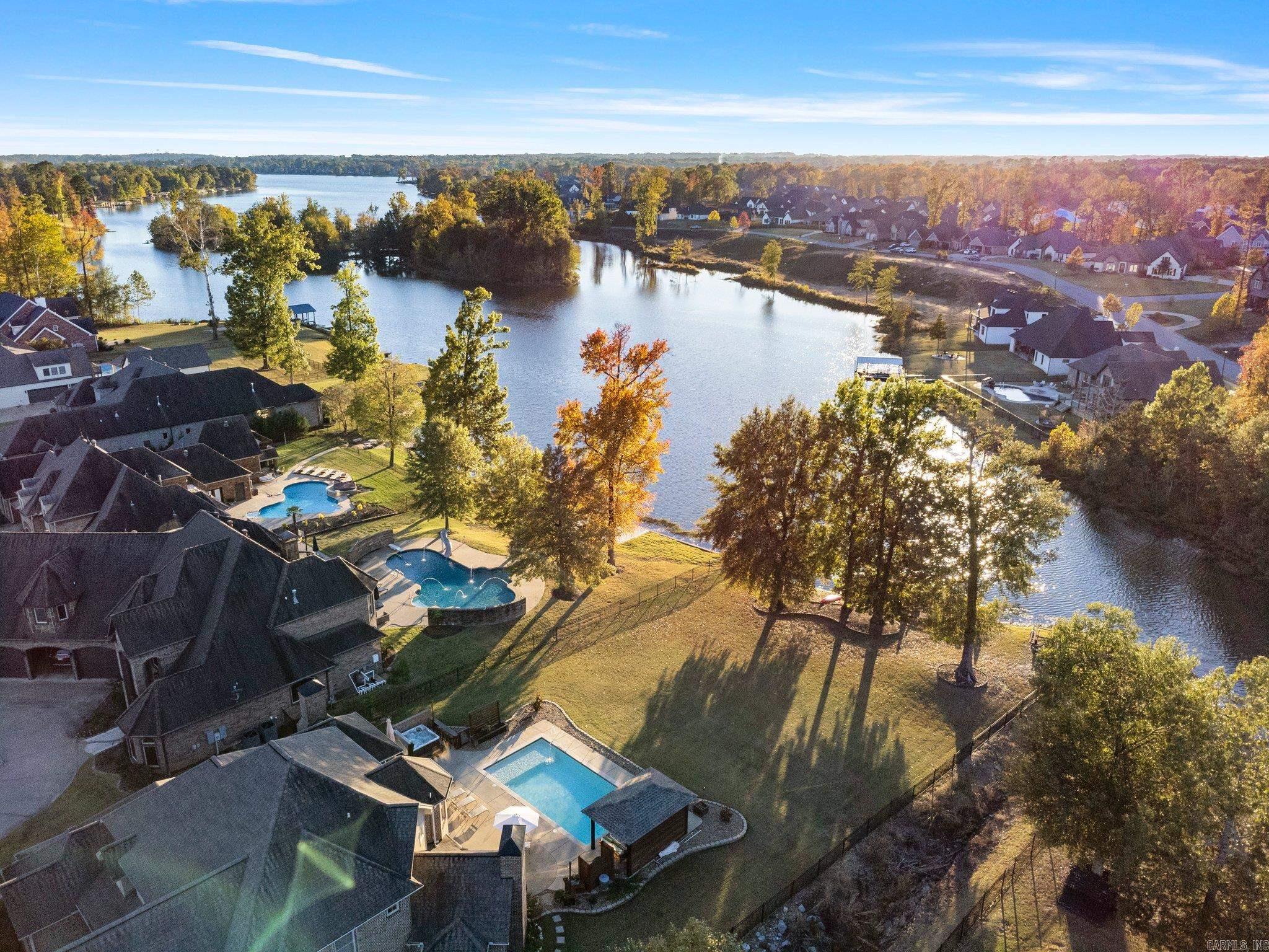 HURRICANE LAKE EST - Residential