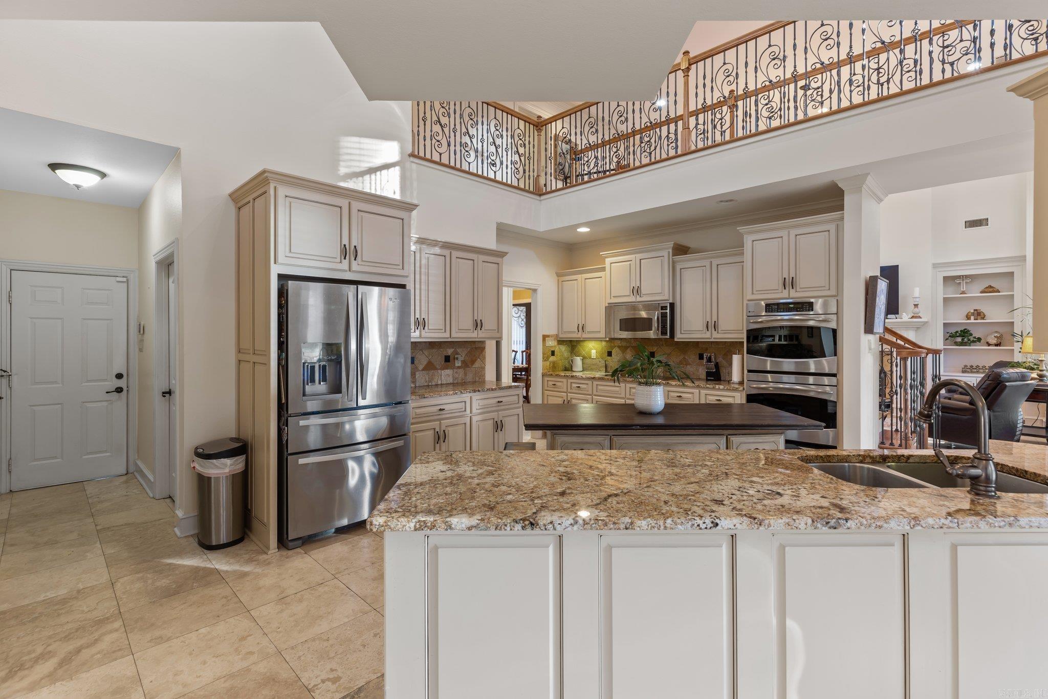 HURRICANE LAKE EST - Residential