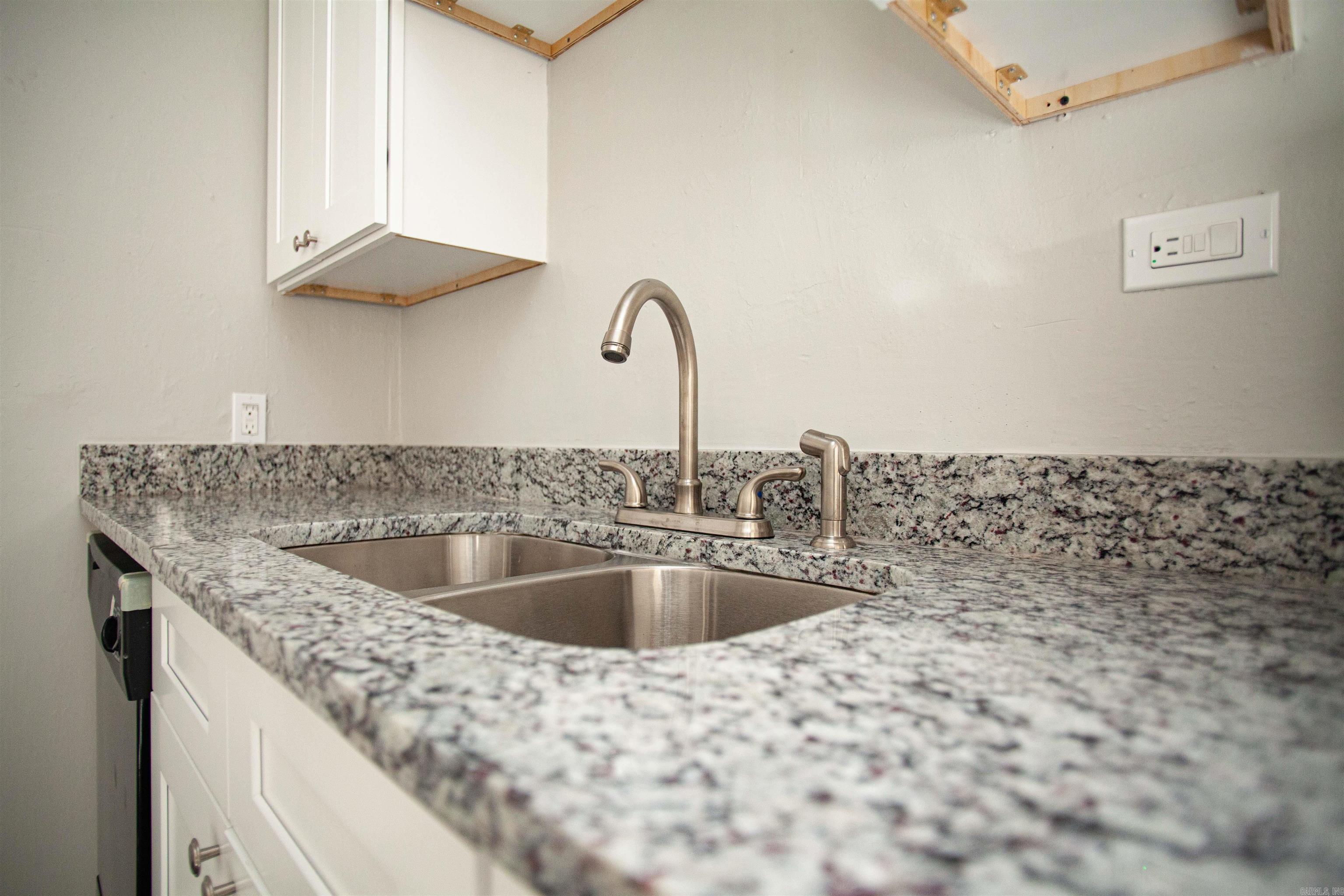 Bushmeyers Annex #1 - Residential Lease