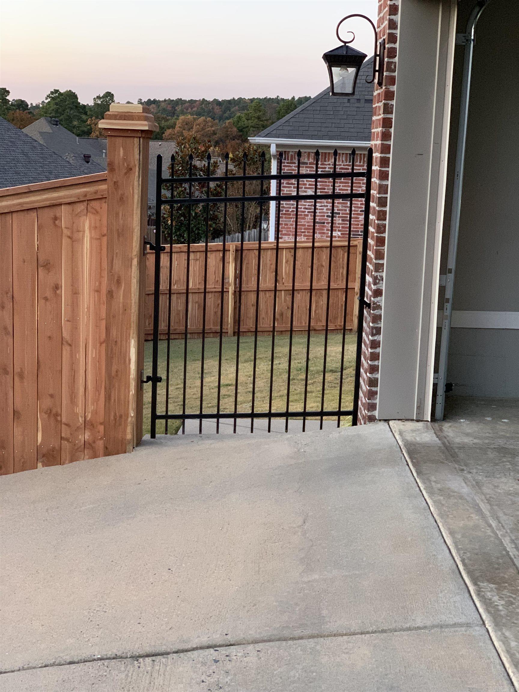 THE VILLAGES OF WELLINGTON - Residential