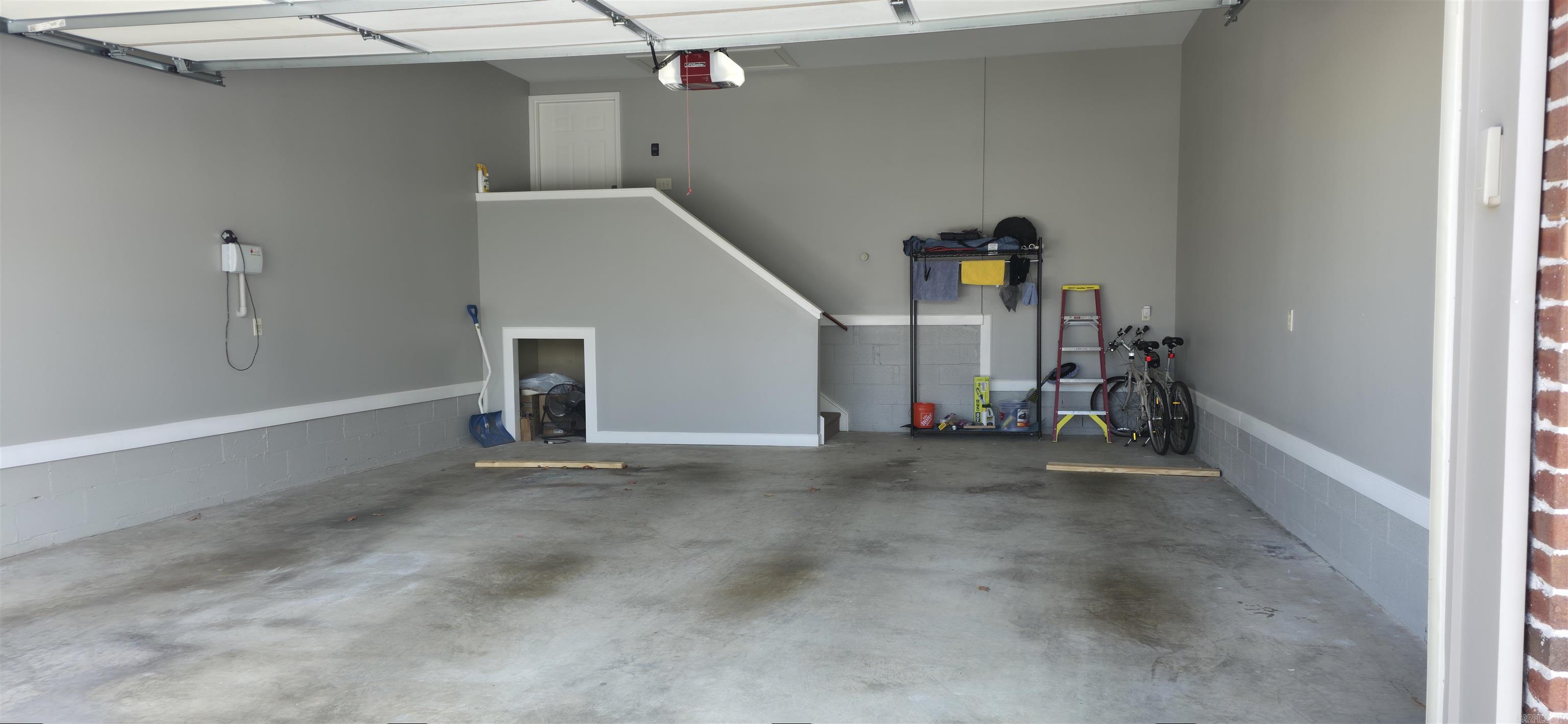 THE VILLAGES OF WELLINGTON - Residential