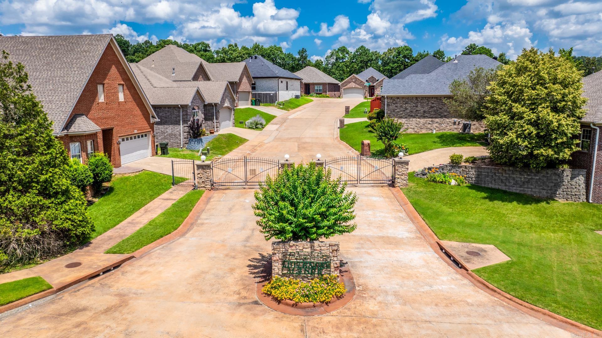 GOVERNORS MANOR PRD - Residential