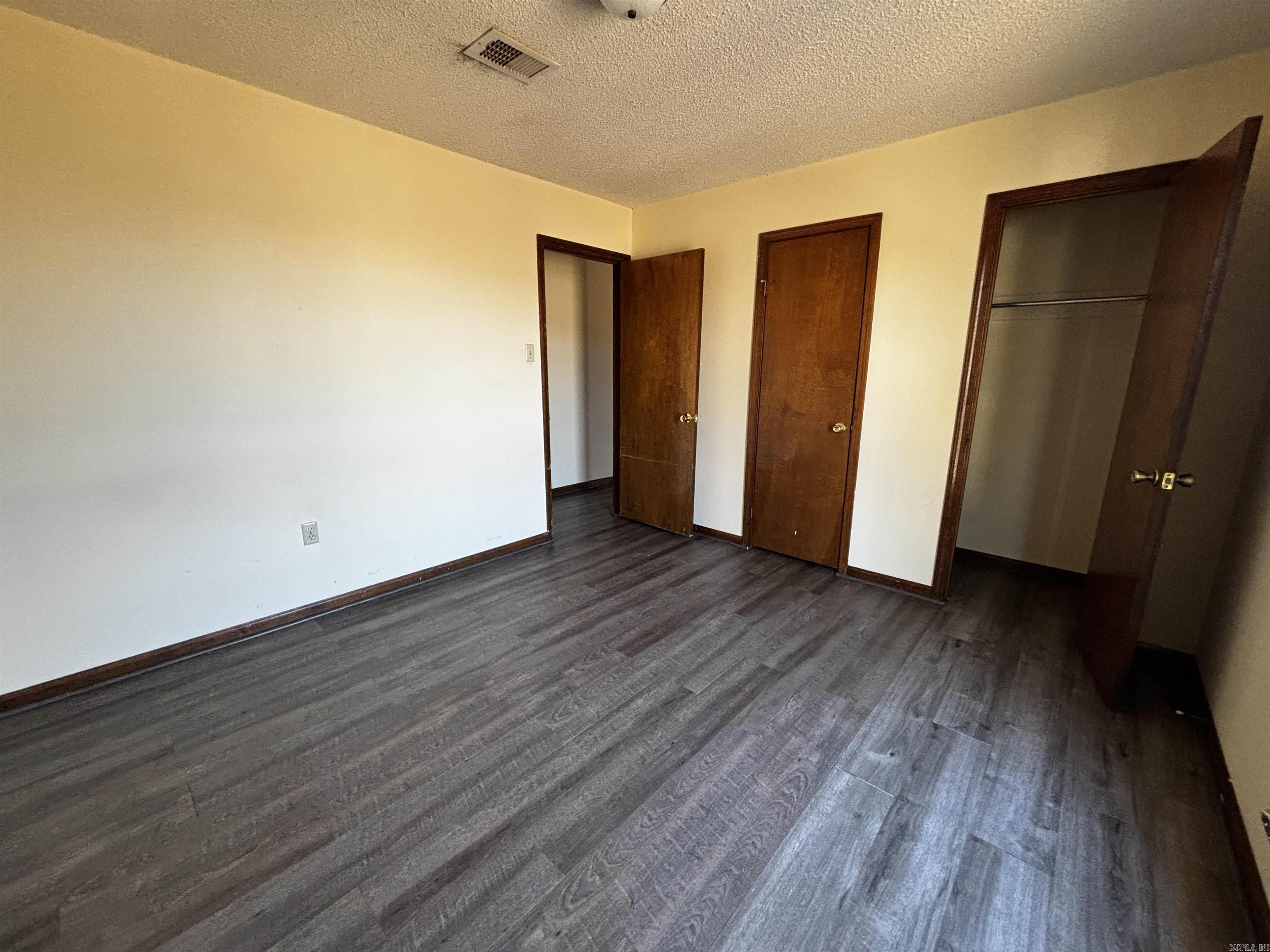 Markham Heights - Residential Lease