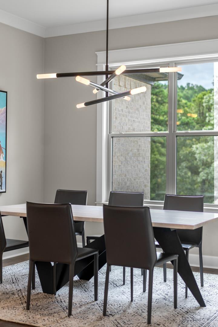 CHENAL VALLEY "FALSTONE COURT" - Residential