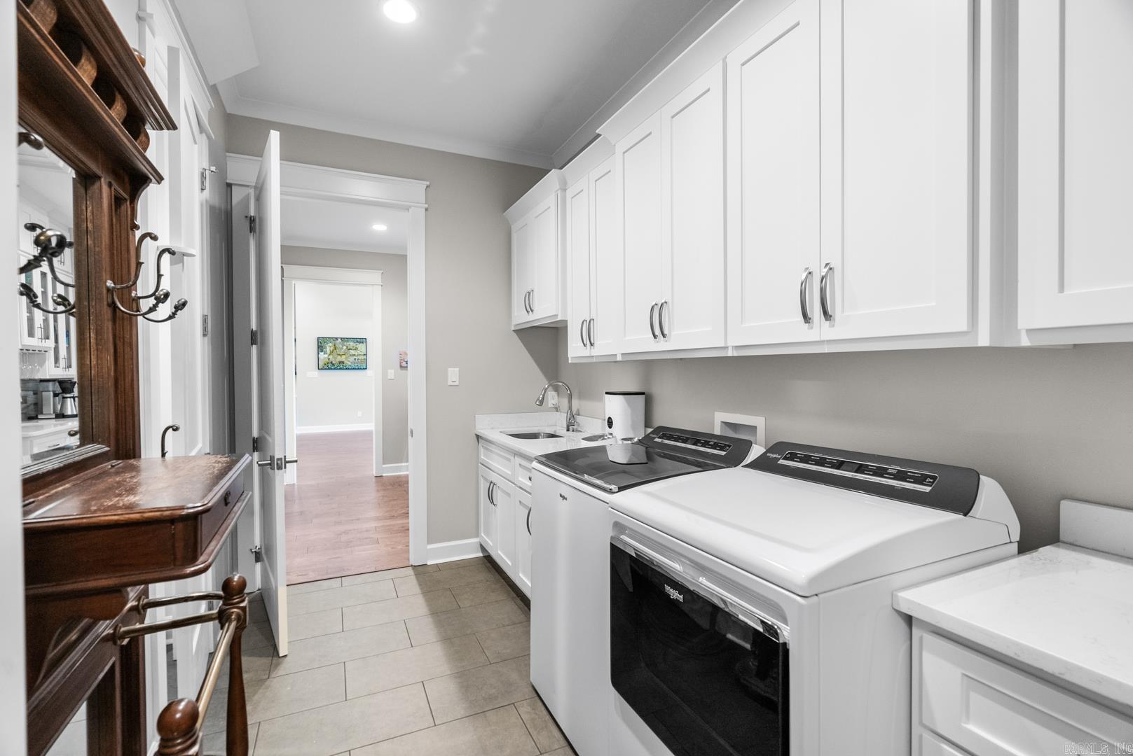 CHENAL VALLEY "FALSTONE COURT" - Residential