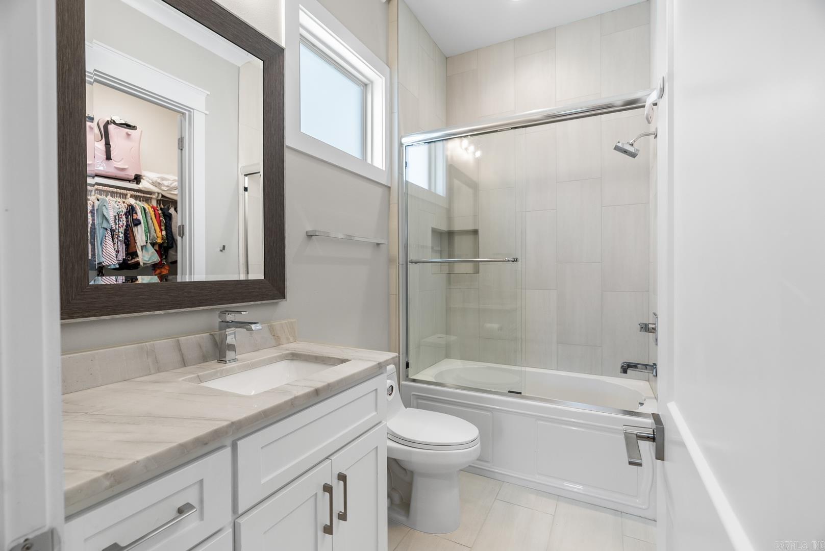 CHENAL VALLEY "FALSTONE COURT" - Residential