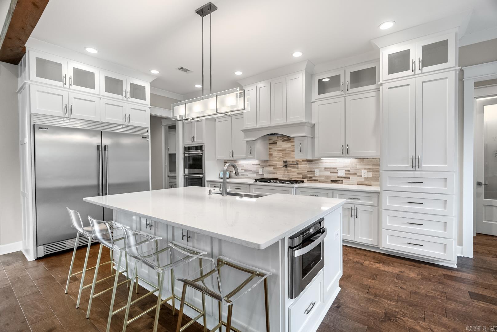 CHENAL VALLEY "FALSTONE COURT" - Residential