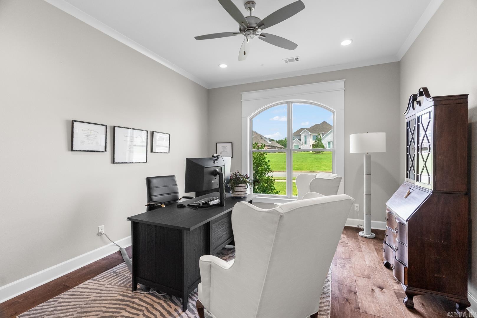 CHENAL VALLEY "FALSTONE COURT" - Residential