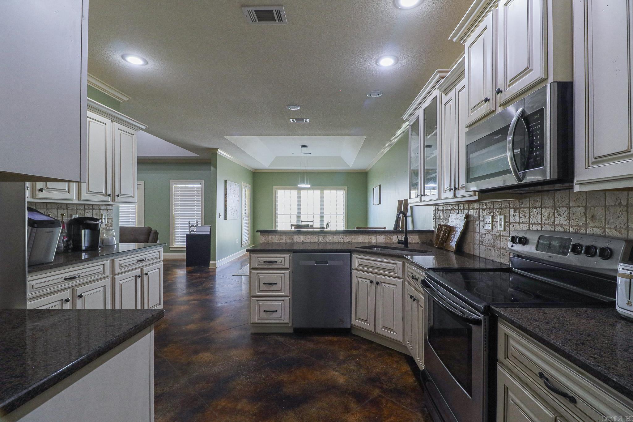 STONERIDGE ESTATES - Residential