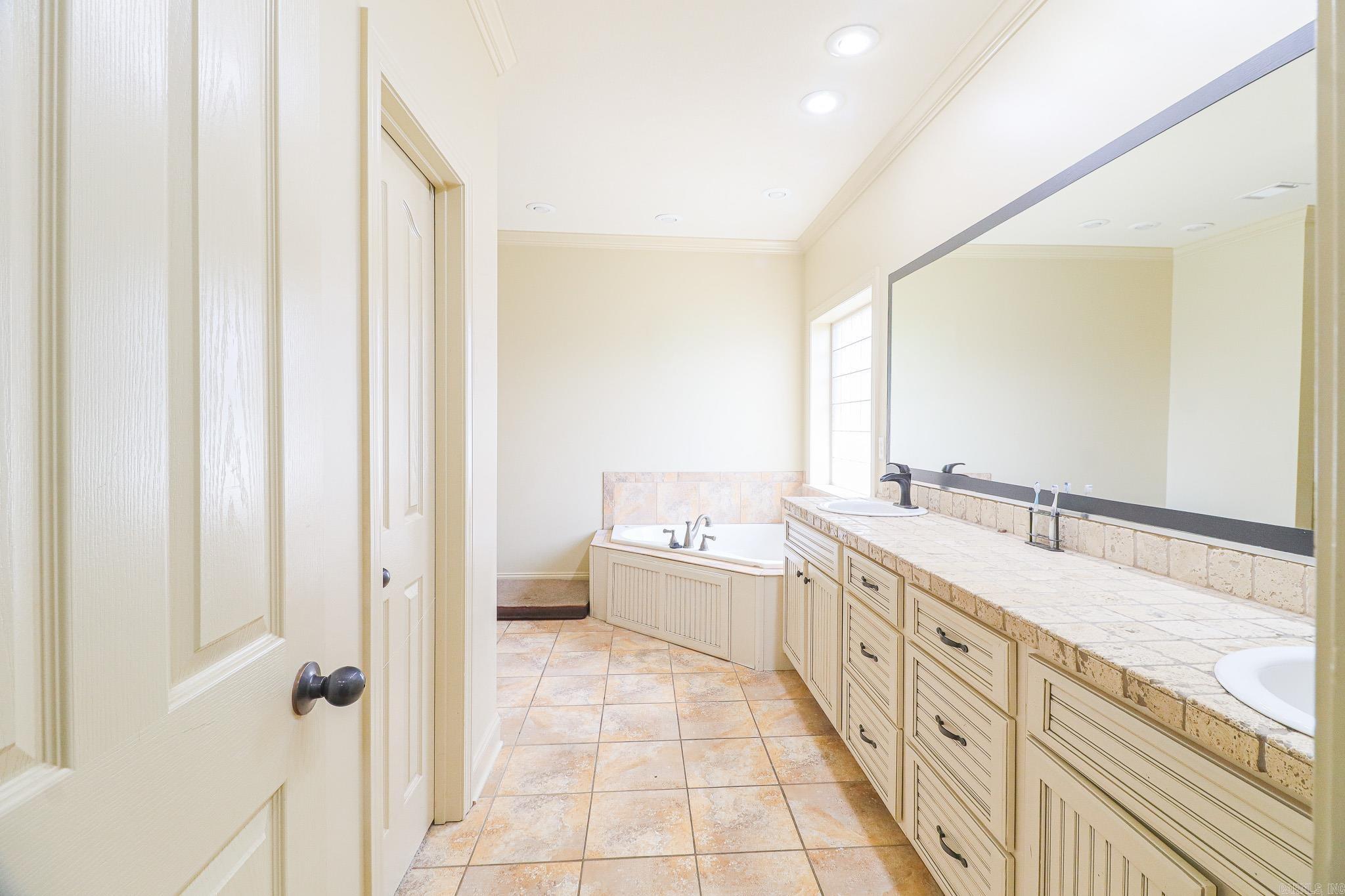 STONERIDGE ESTATES - Residential