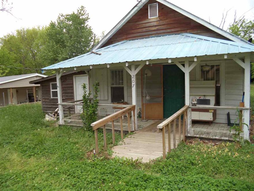 Nice location!! Has been commercial property.