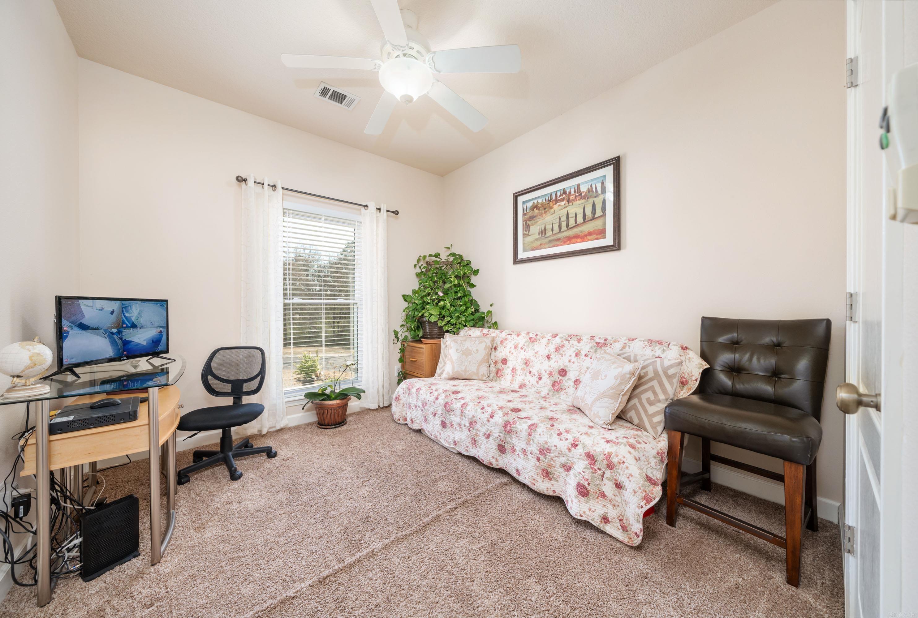 COBBLESTONE RIDGE - Residential