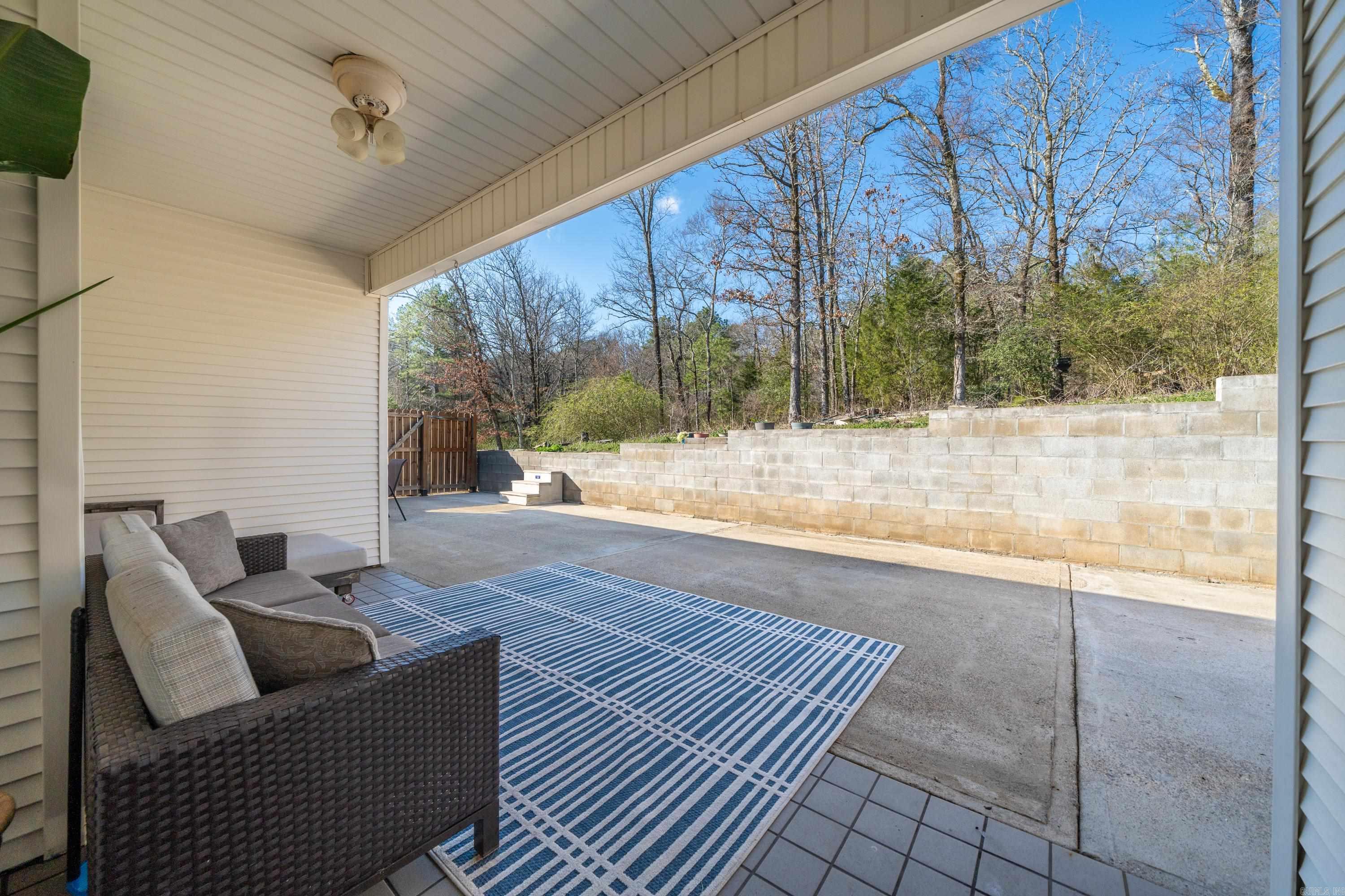 COBBLESTONE RIDGE - Residential