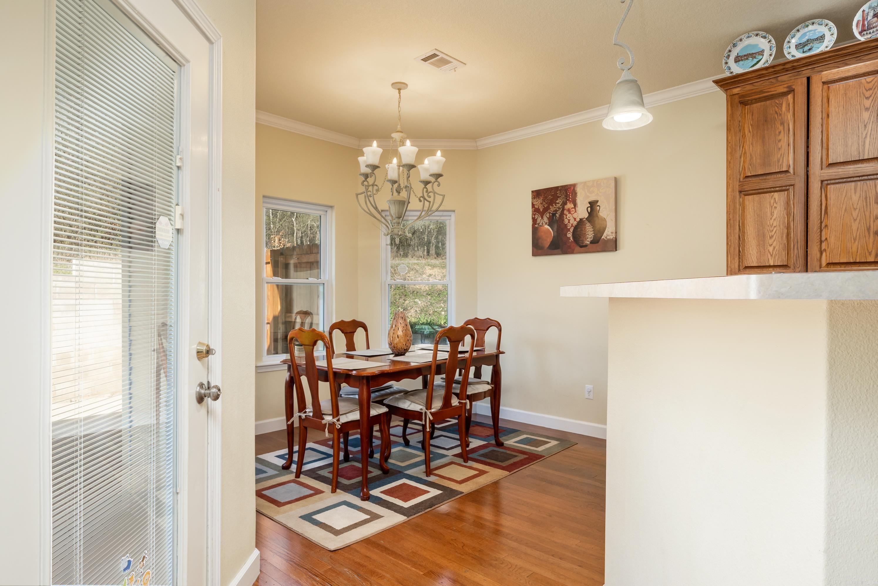 COBBLESTONE RIDGE - Residential