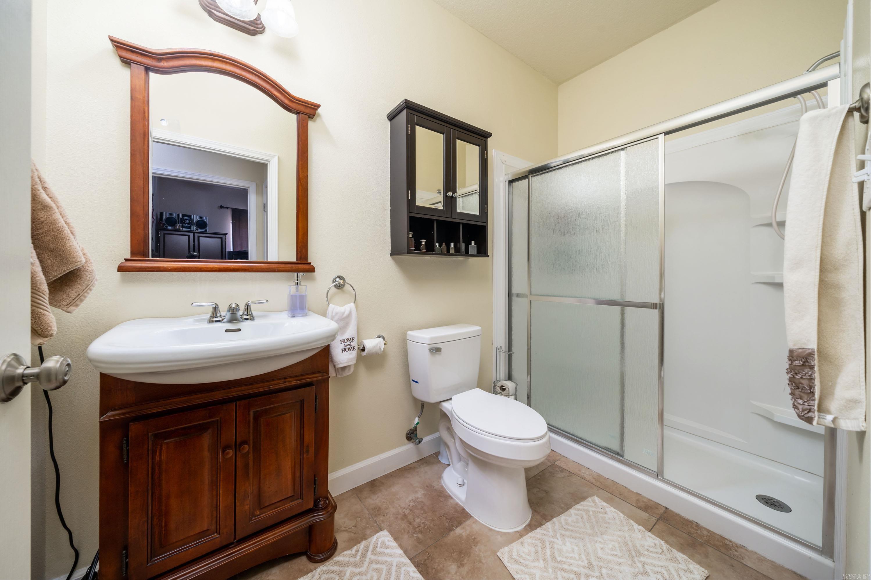 COBBLESTONE RIDGE - Residential