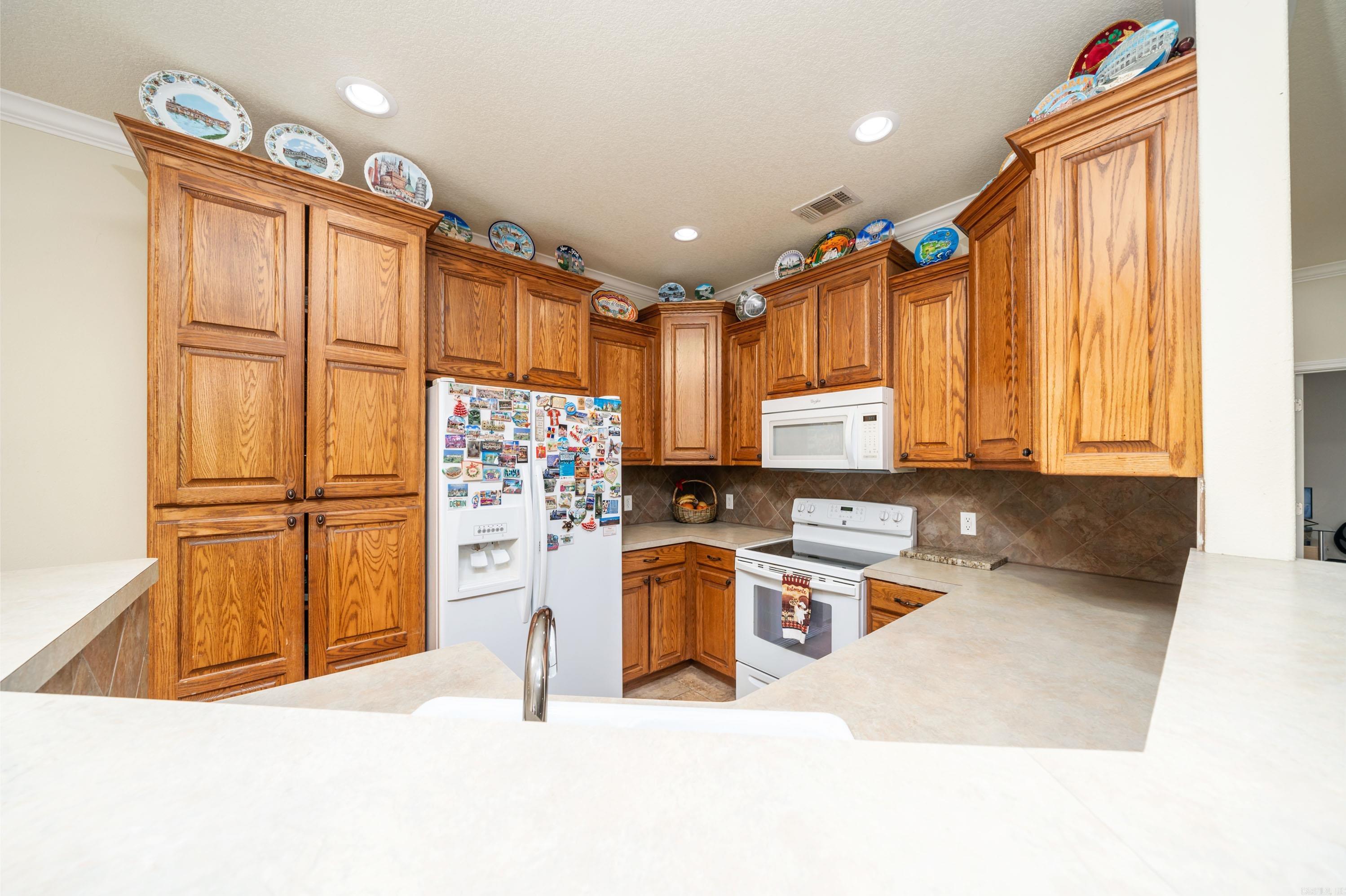 COBBLESTONE RIDGE - Residential