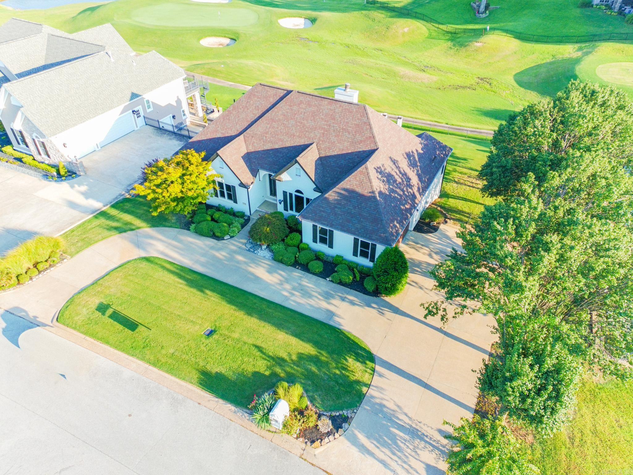 Ridgepointe - Residential