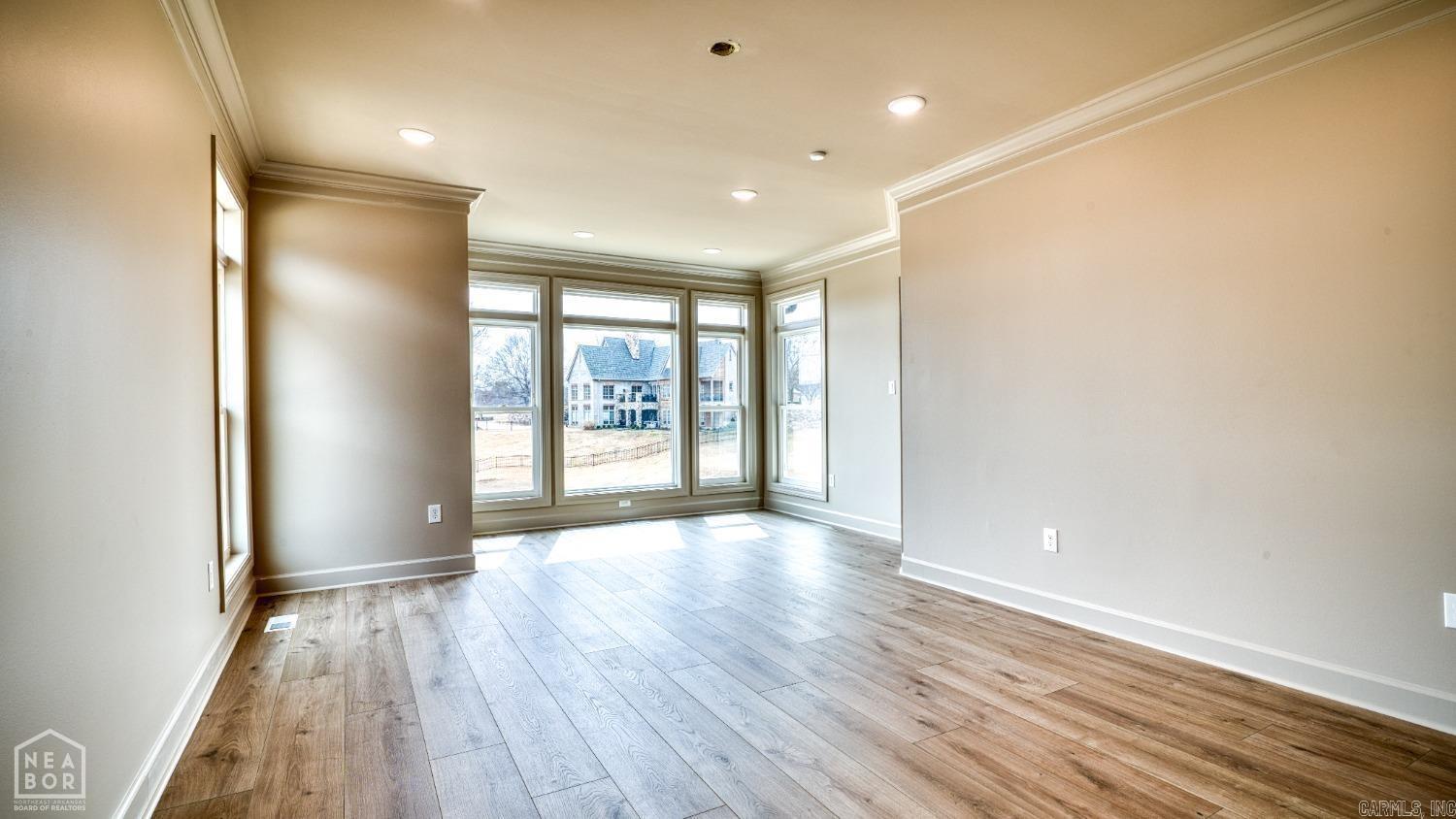 Ridgepointe - Residential
