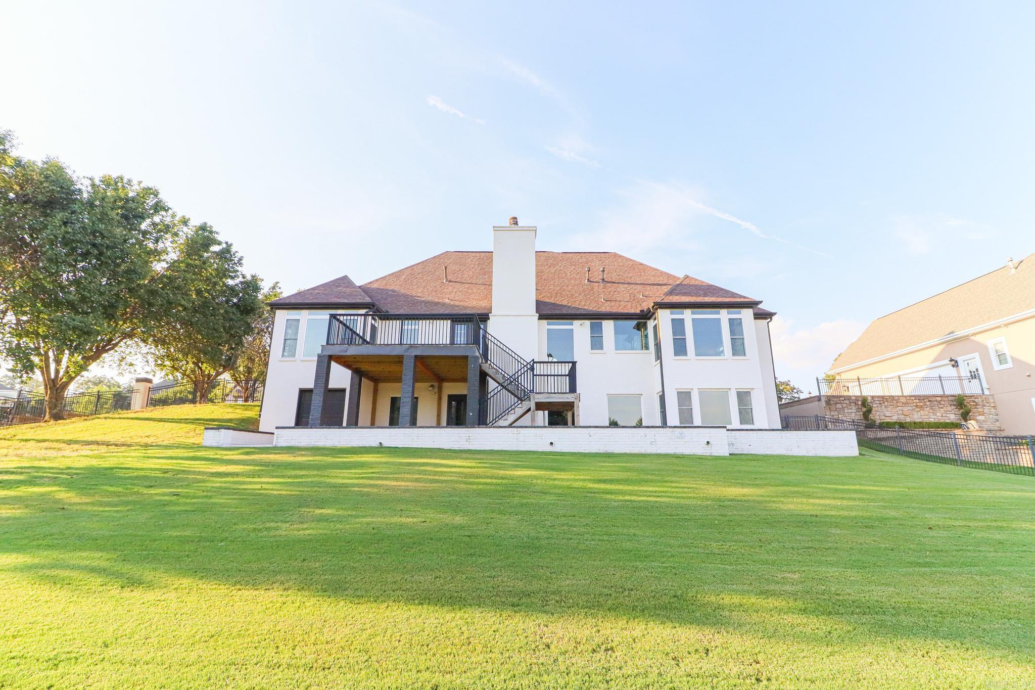 Ridgepointe - Residential