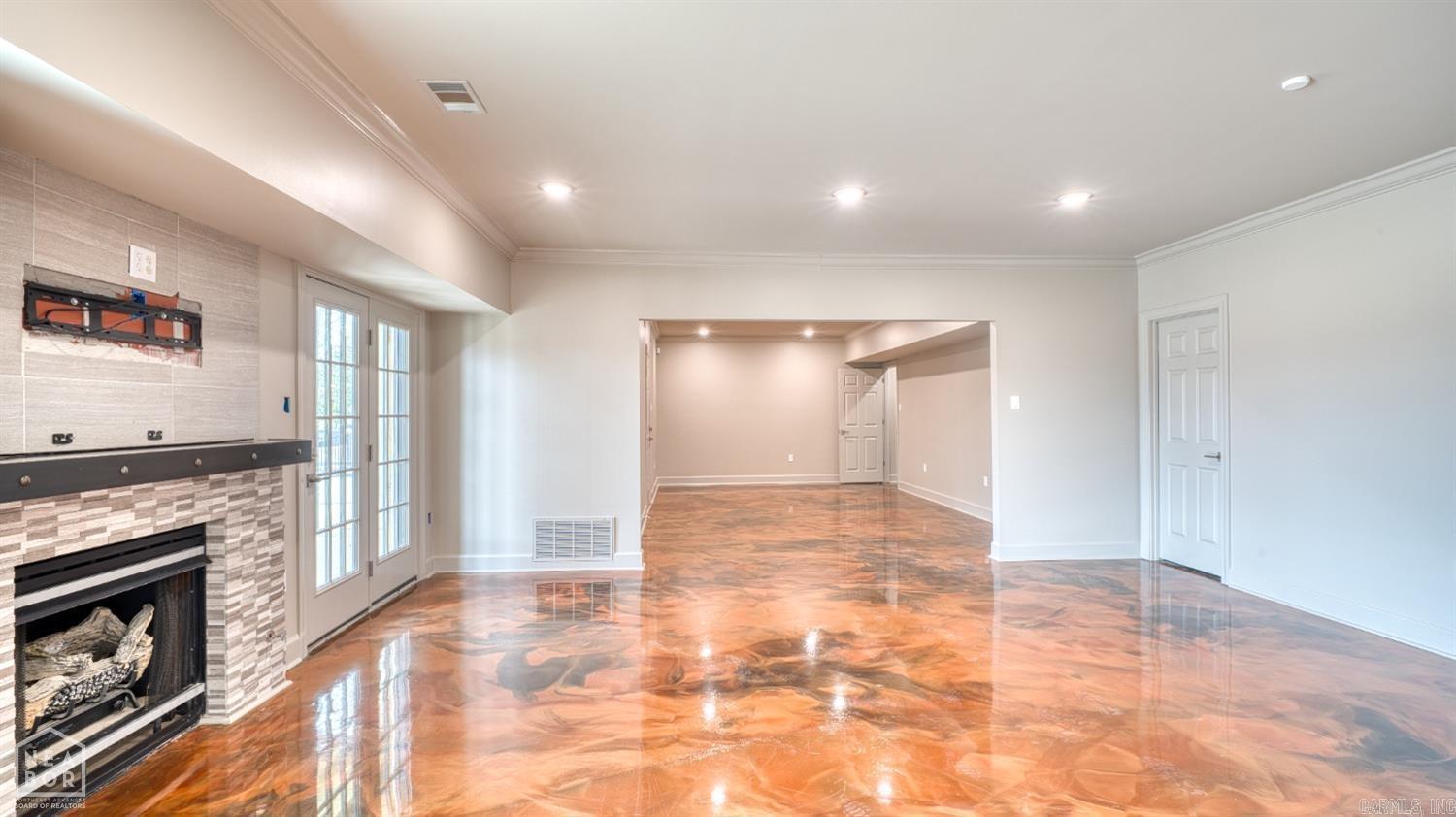 Ridgepointe - Residential