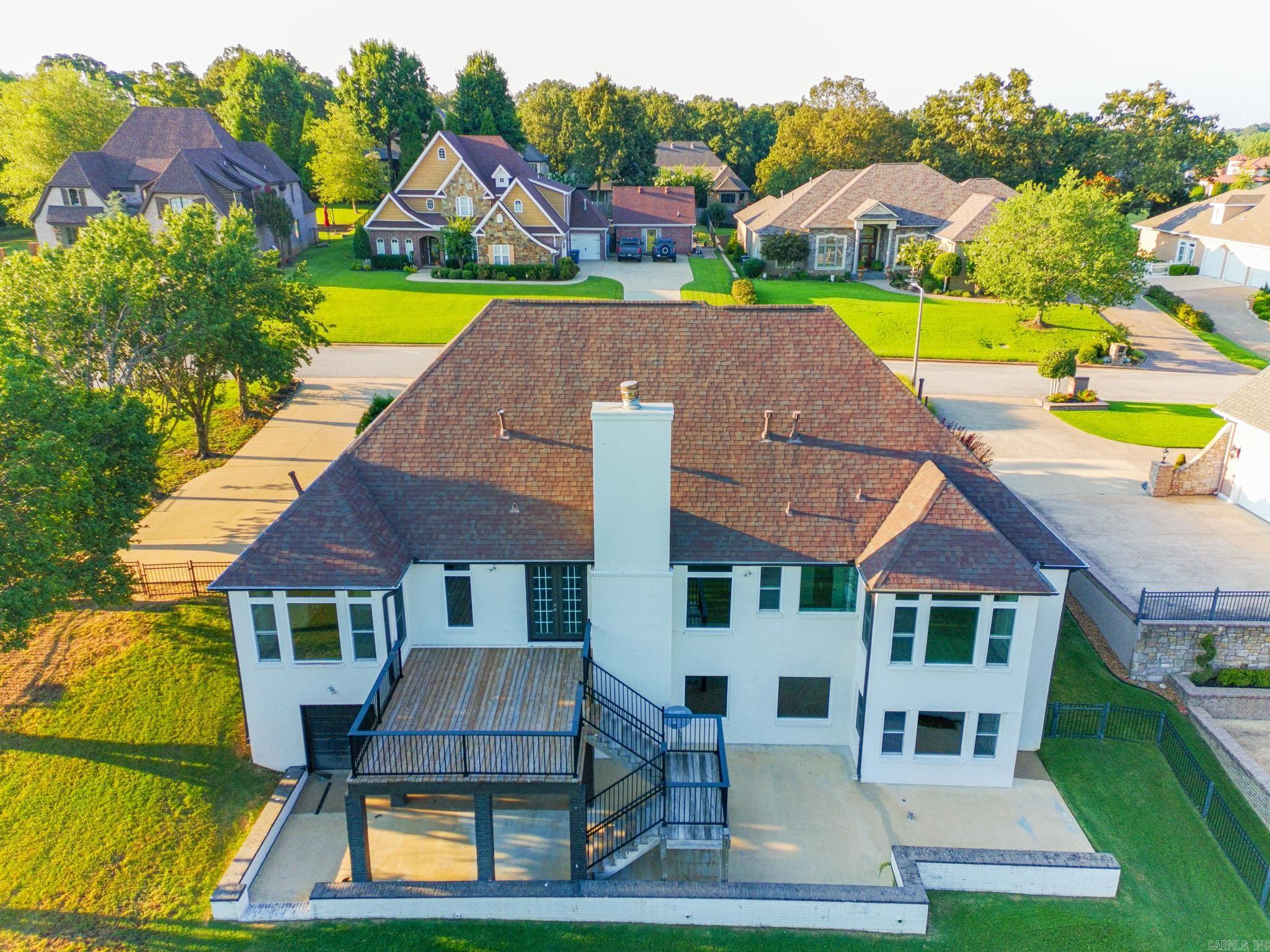 Ridgepointe - Residential
