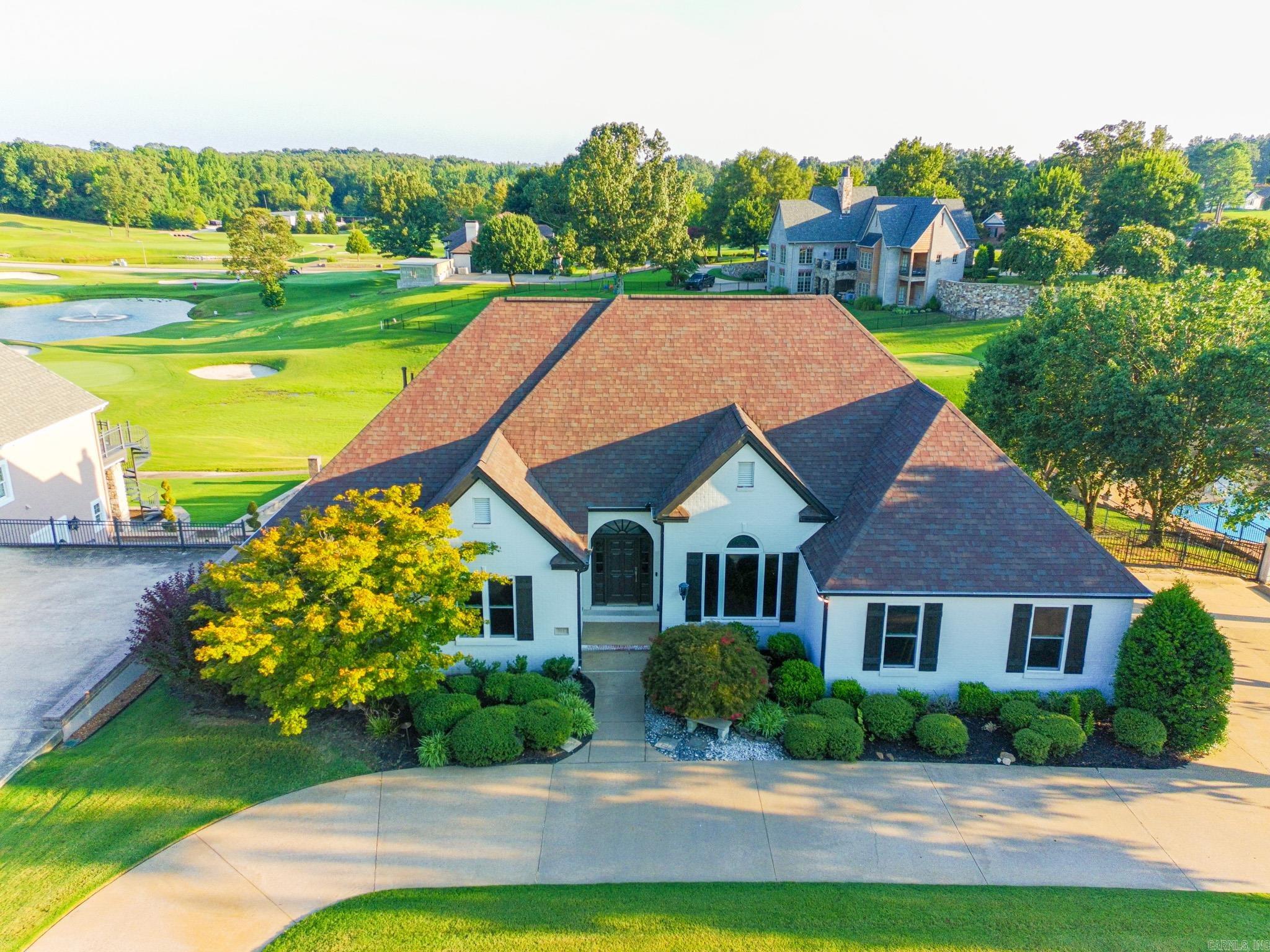 Ridgepointe - Residential