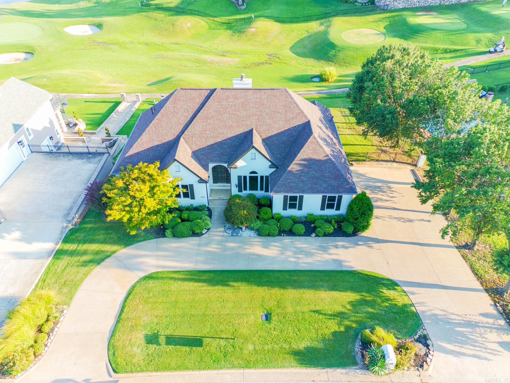 Ridgepointe - Residential