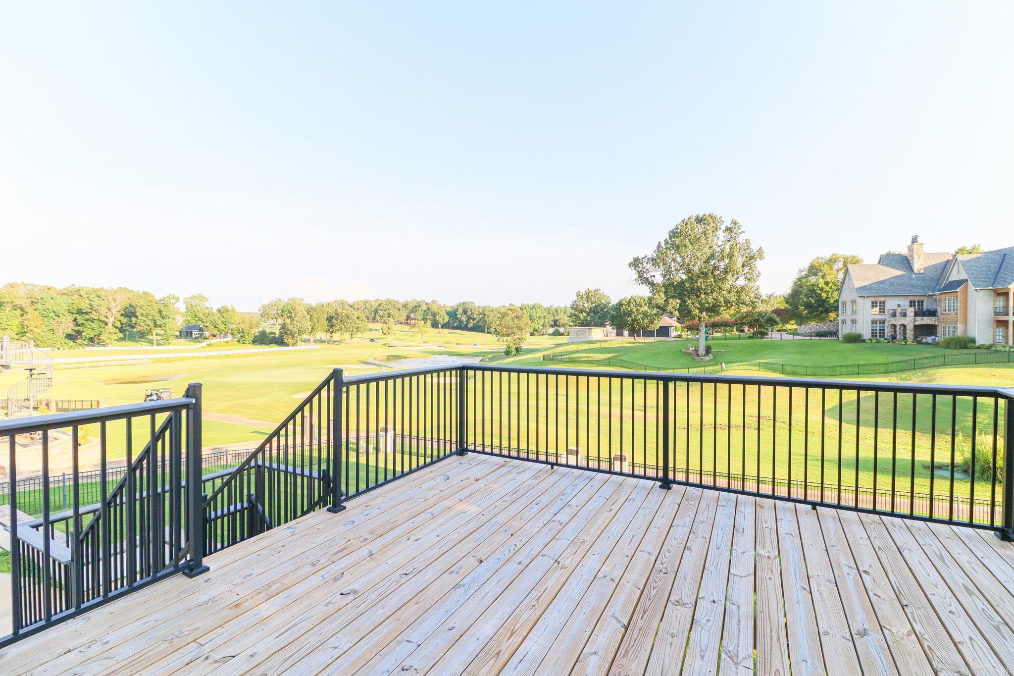 Ridgepointe - Residential