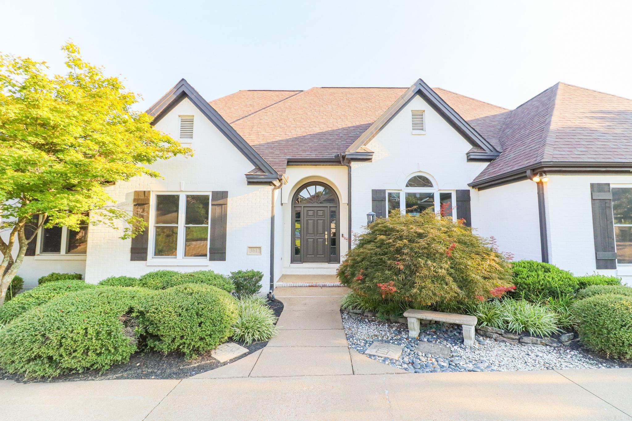 Ridgepointe - Residential