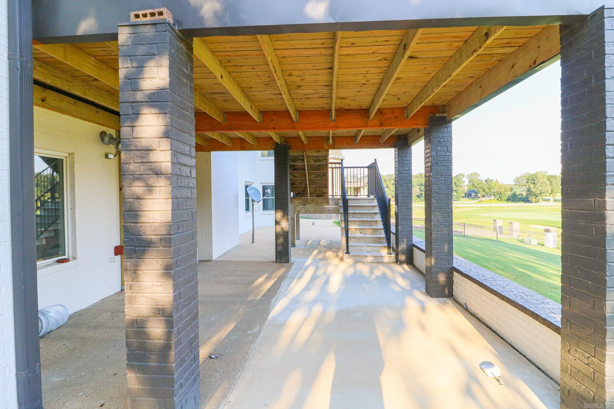 Ridgepointe - Residential