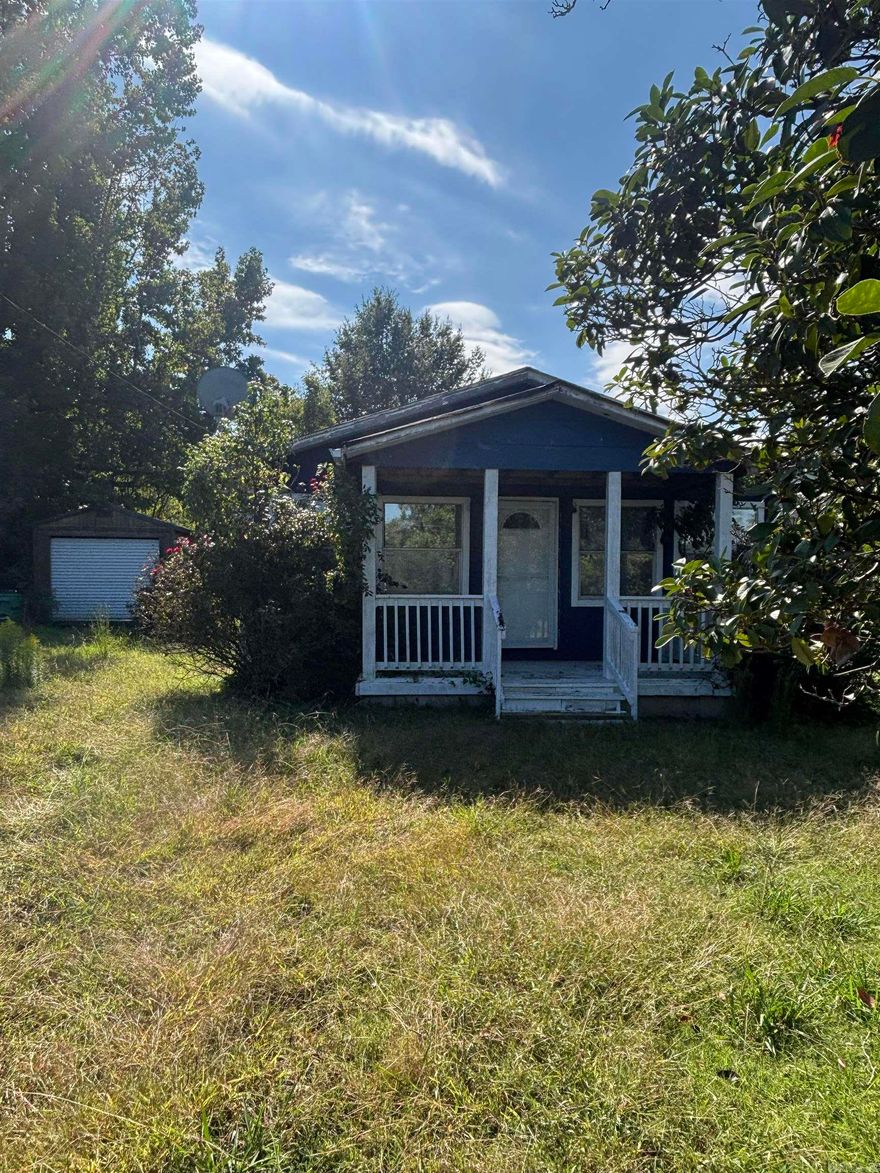 This property offers alot!  Right across street from Conway Lake with Lake view!  Has 3 bedrooms, 2 full baths, large living area, dine in kitchen.  This home has been in the process of some remodels and some items needed in continuance of remodel are there.  This home is a wonderful investor property to finalize remodel and resell!   Has a very nice outside storage buildiing and nice big fenced in back yard.  HVAC installed 2015! New Roof installed 2014!