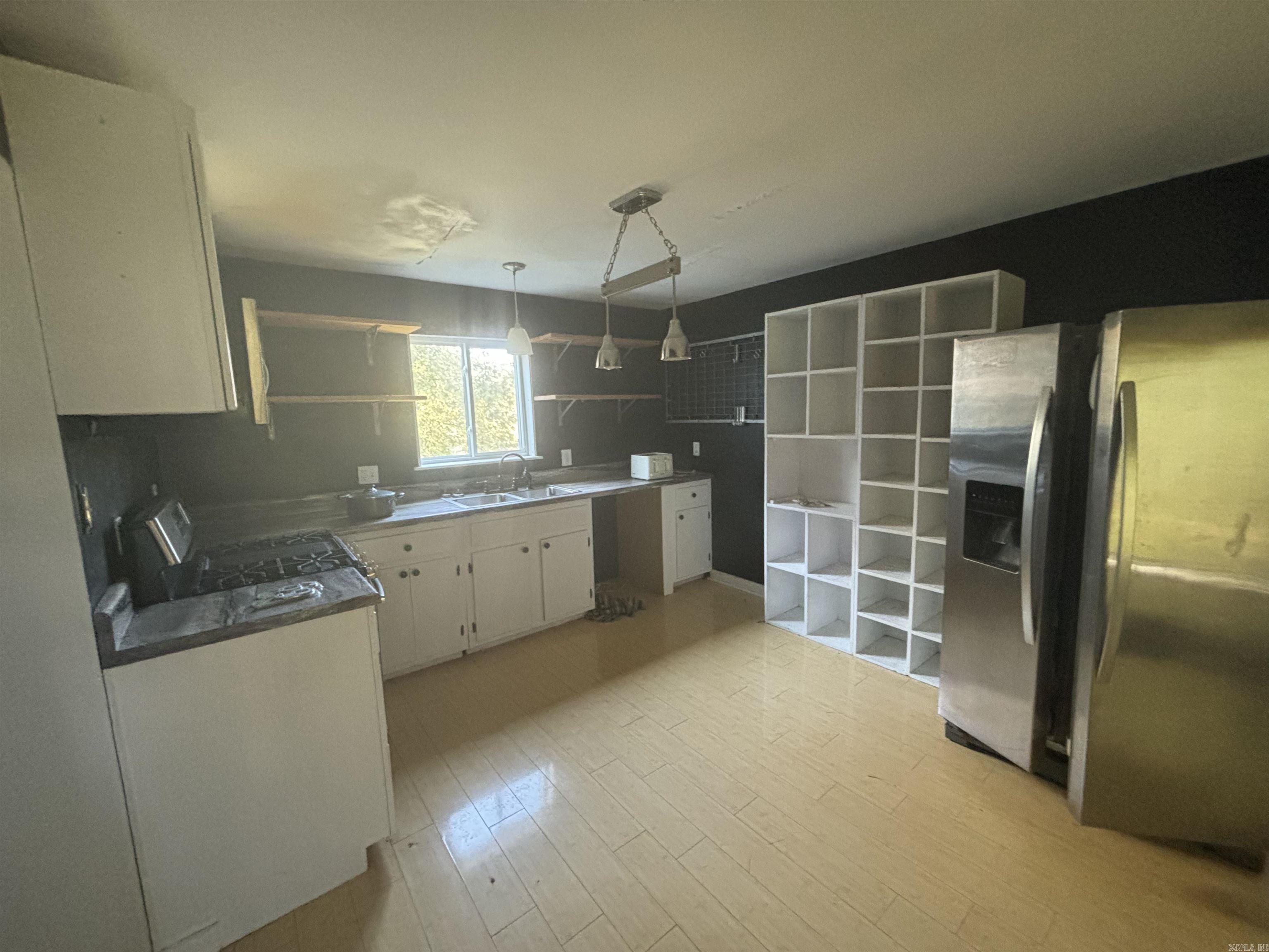 Mosley Town of Mayflower - Residential