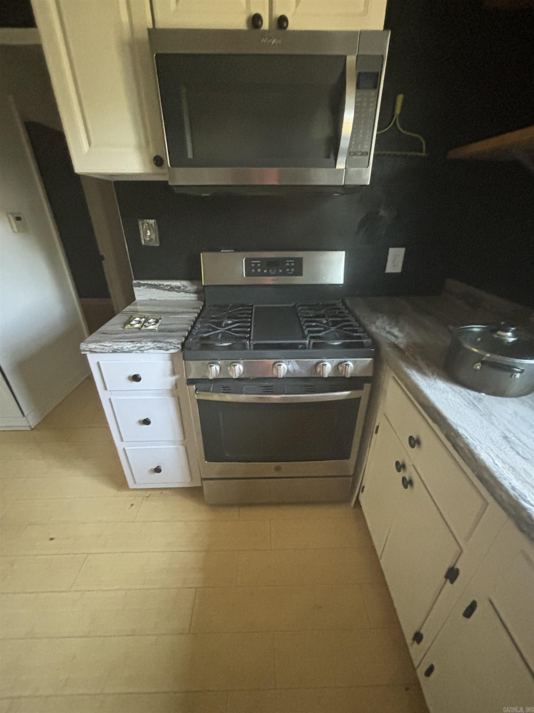 Mosley Town of Mayflower - Residential