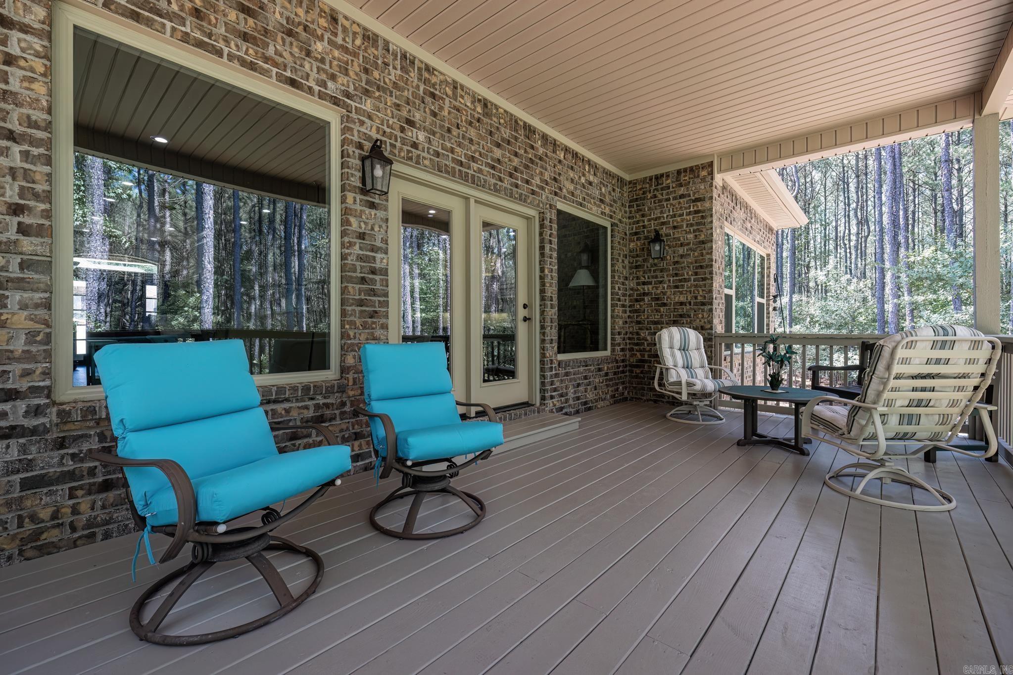 ALTA VISTA - Residential