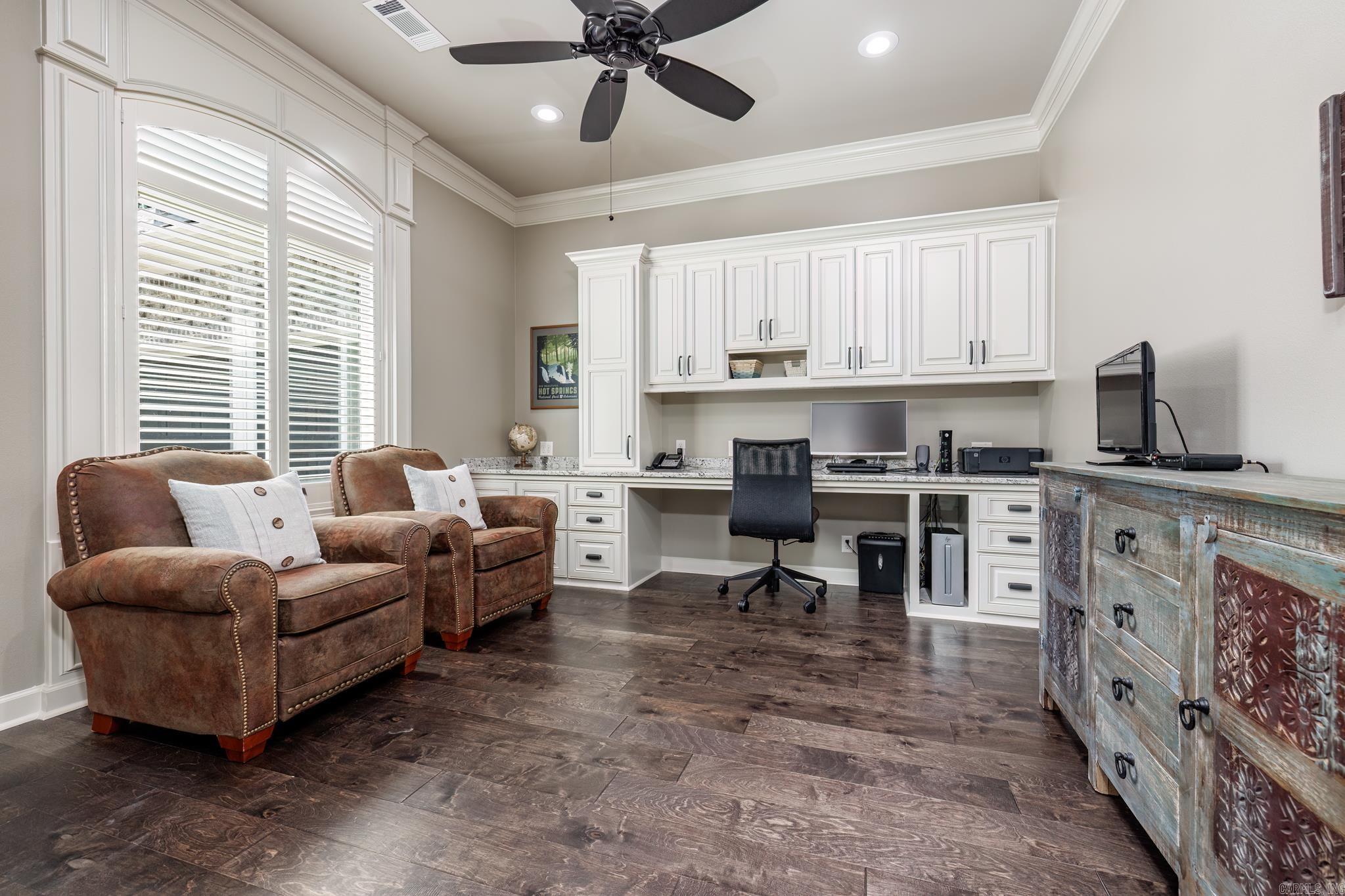 ALTA VISTA - Residential