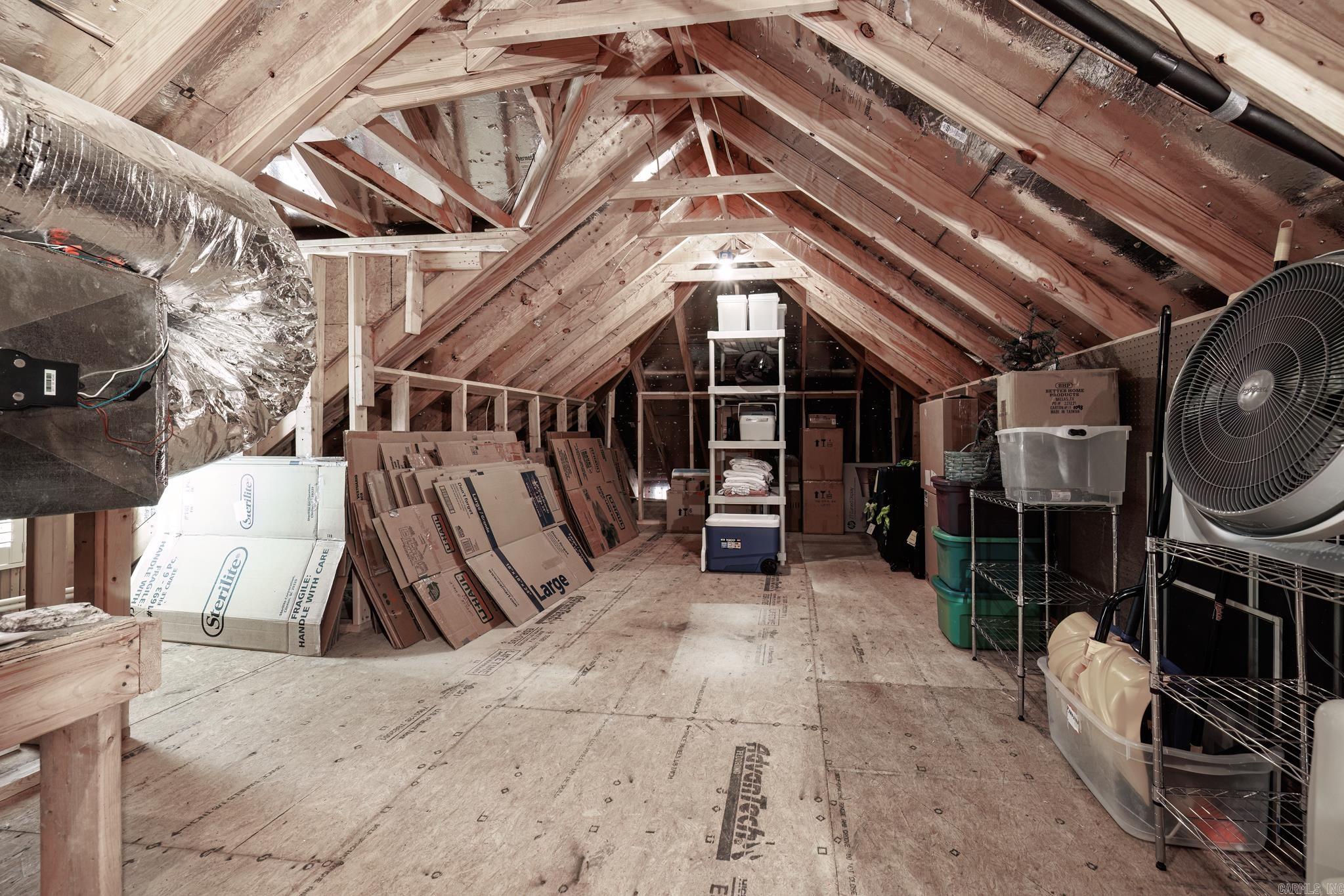 ALTA VISTA - Residential