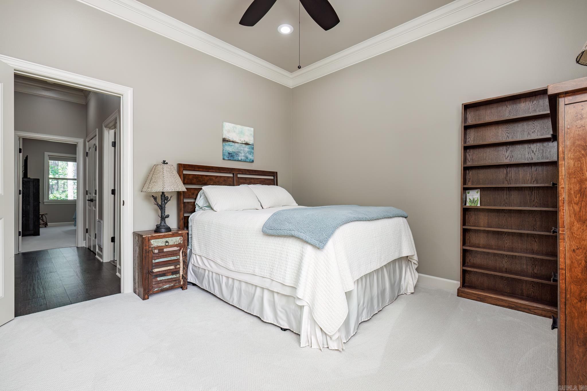 ALTA VISTA - Residential