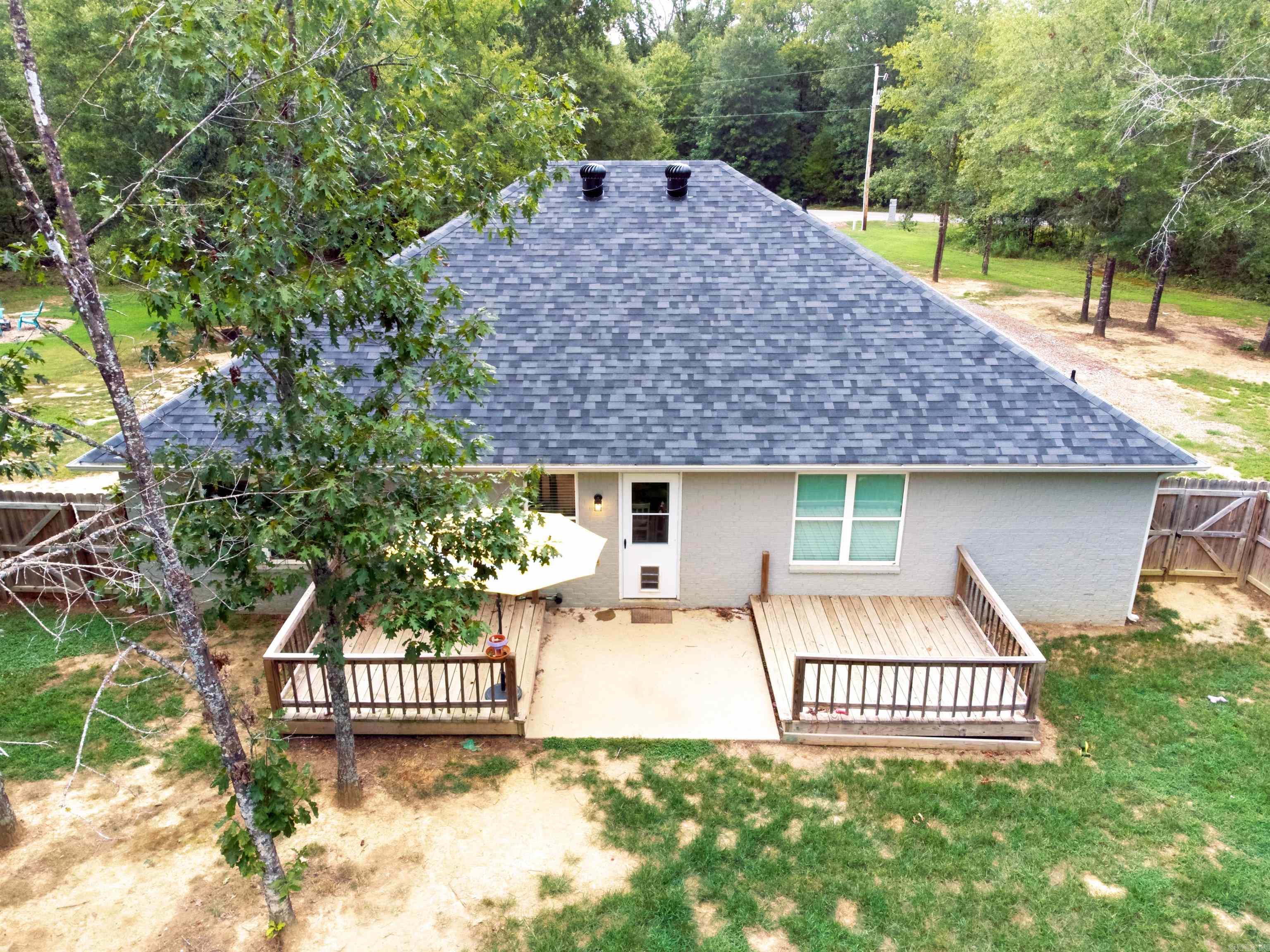 ARNOLDSBURG - Residential