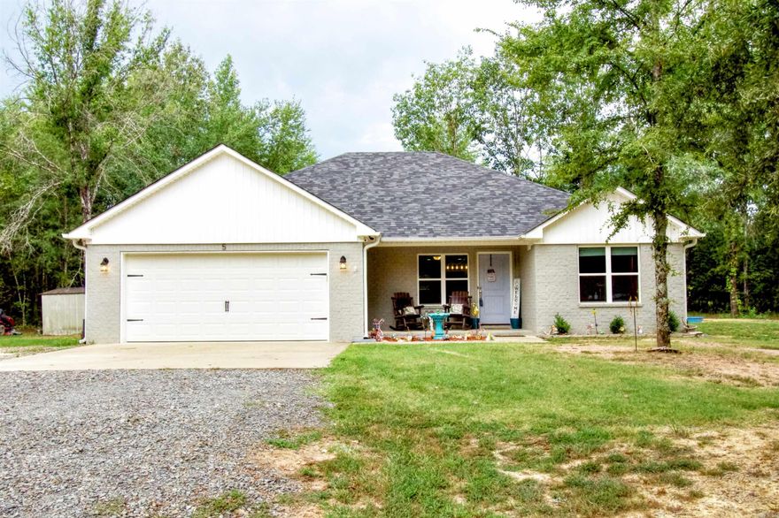Check out this 2019 built, 1450 sf, 3 bed, 2 bath home with concrete floors, granite counters, underground utilities, storage building, chicken coop, two back decks, and a back patio - all on 3.67 acres IN the Greenbrier School District! Home is 15 minutes from Conway, Greenbrier, and Vilonia! This wonderful neighborhood is just waiting on you! Don't miss the 3D tour and aerial video in links. Agents see remarks for showing and offer information.