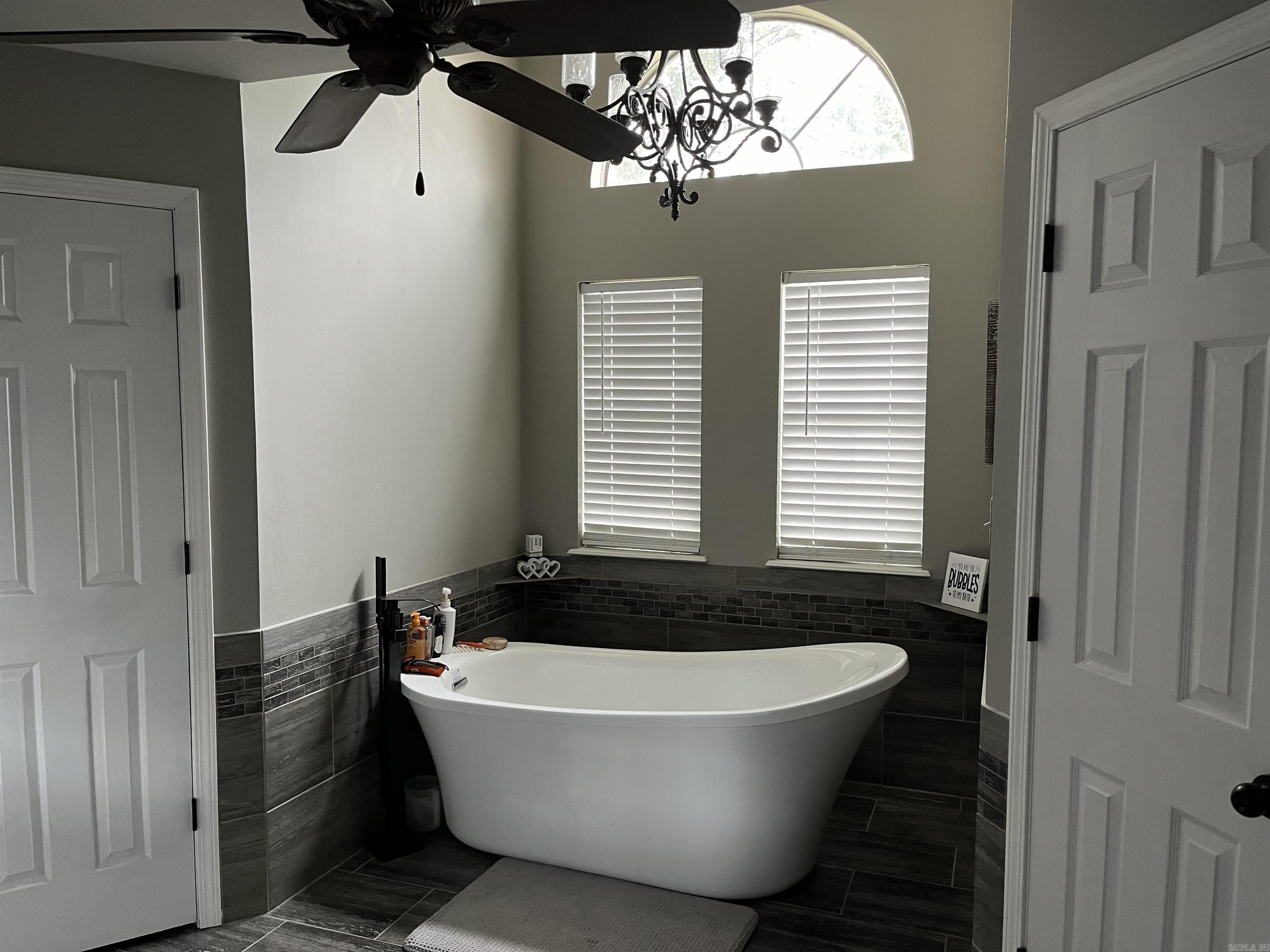 Regal Oaks Phase I - Residential