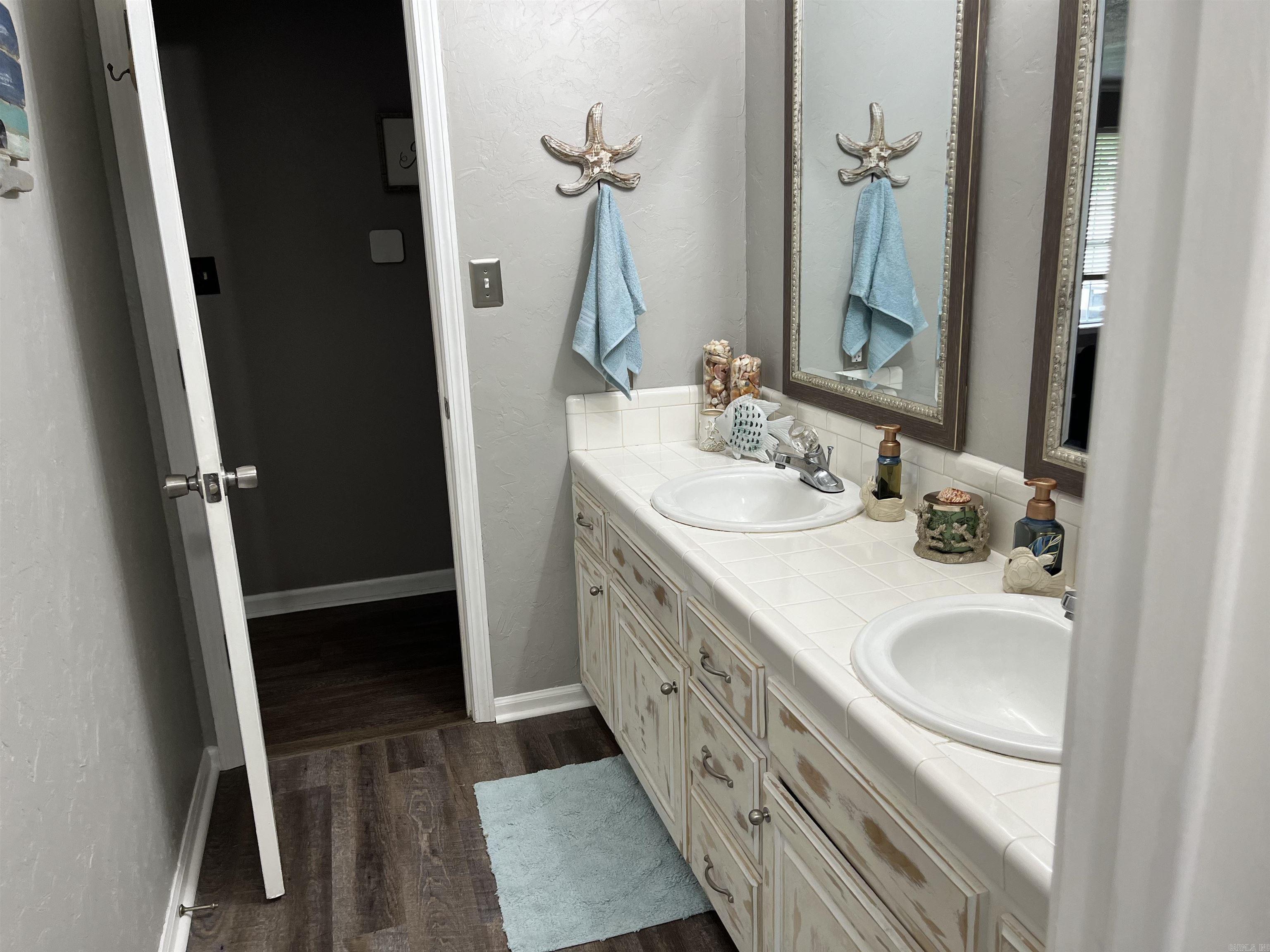 Regal Oaks Phase I - Residential