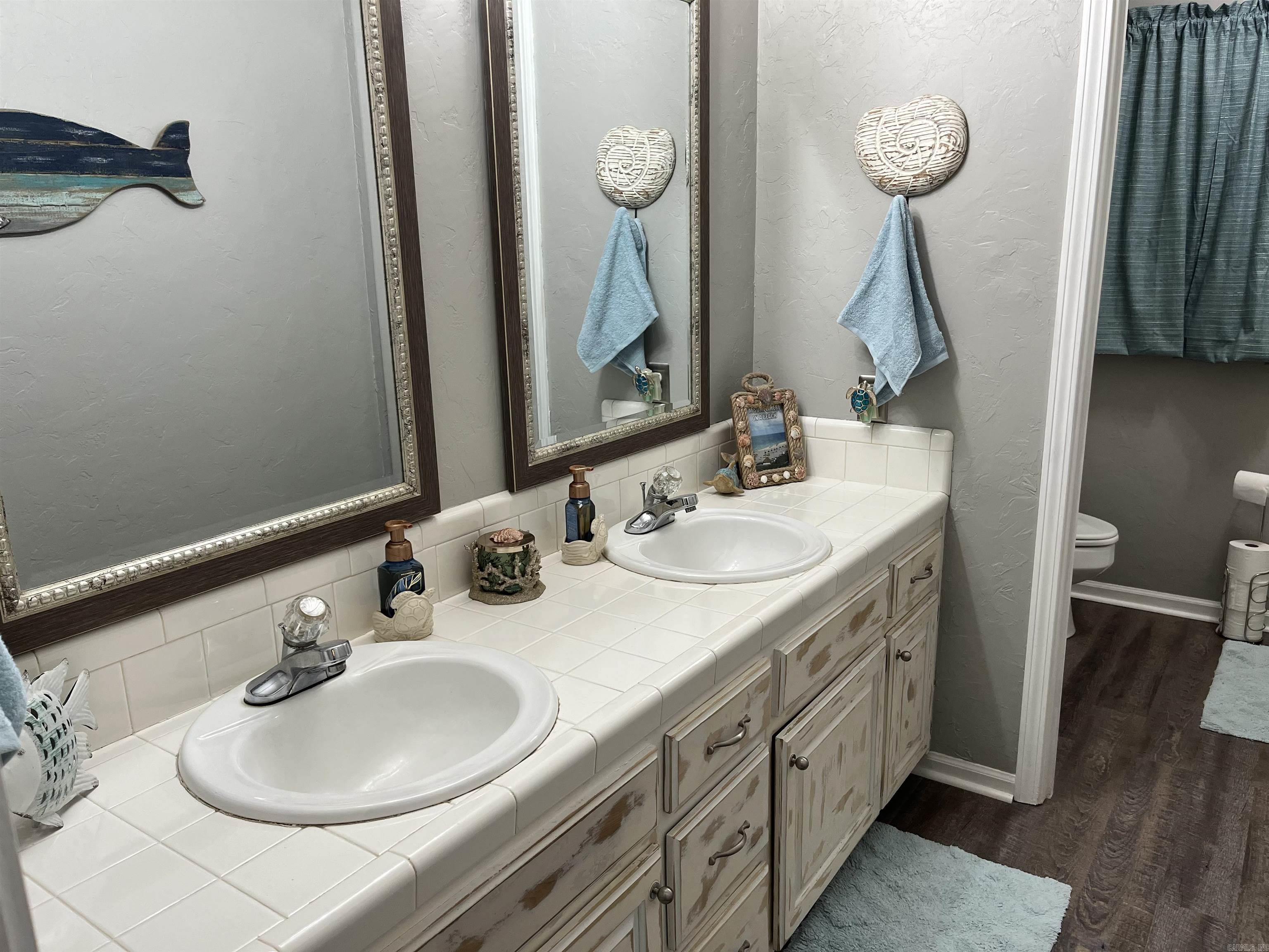 Regal Oaks Phase I - Residential