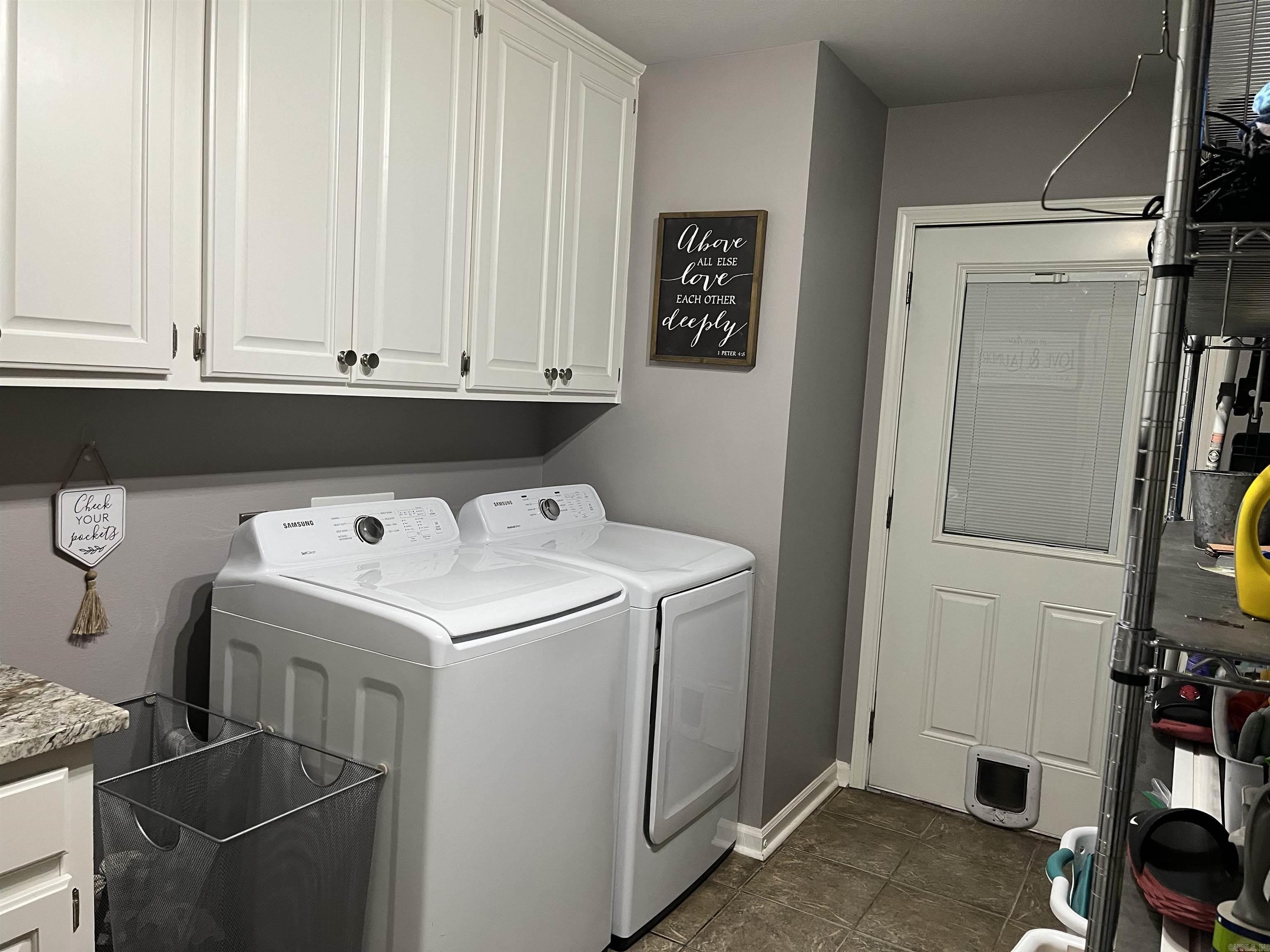 Regal Oaks Phase I - Residential