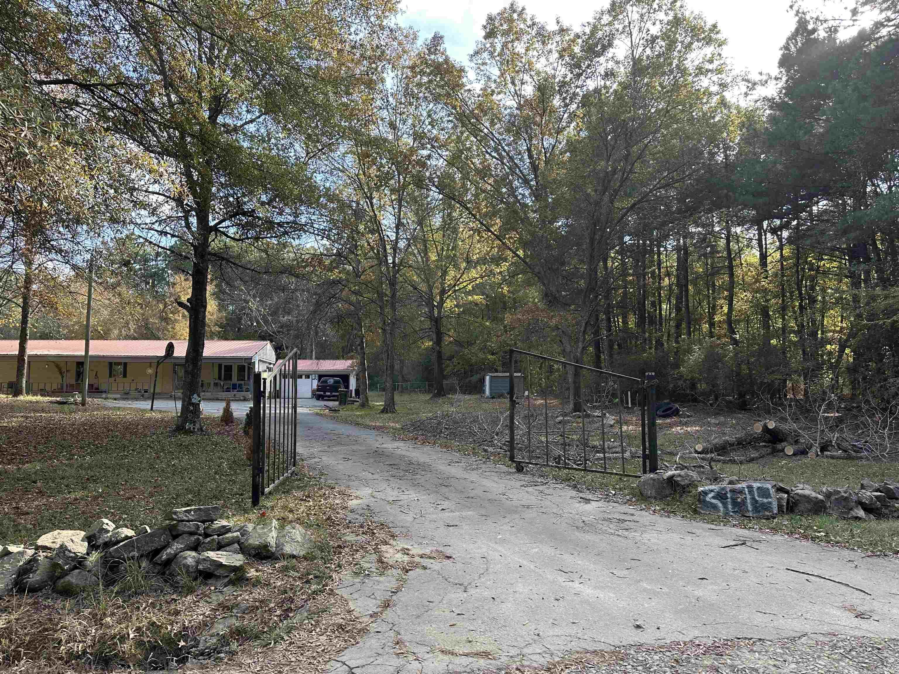 Metes & Bounds - Residential