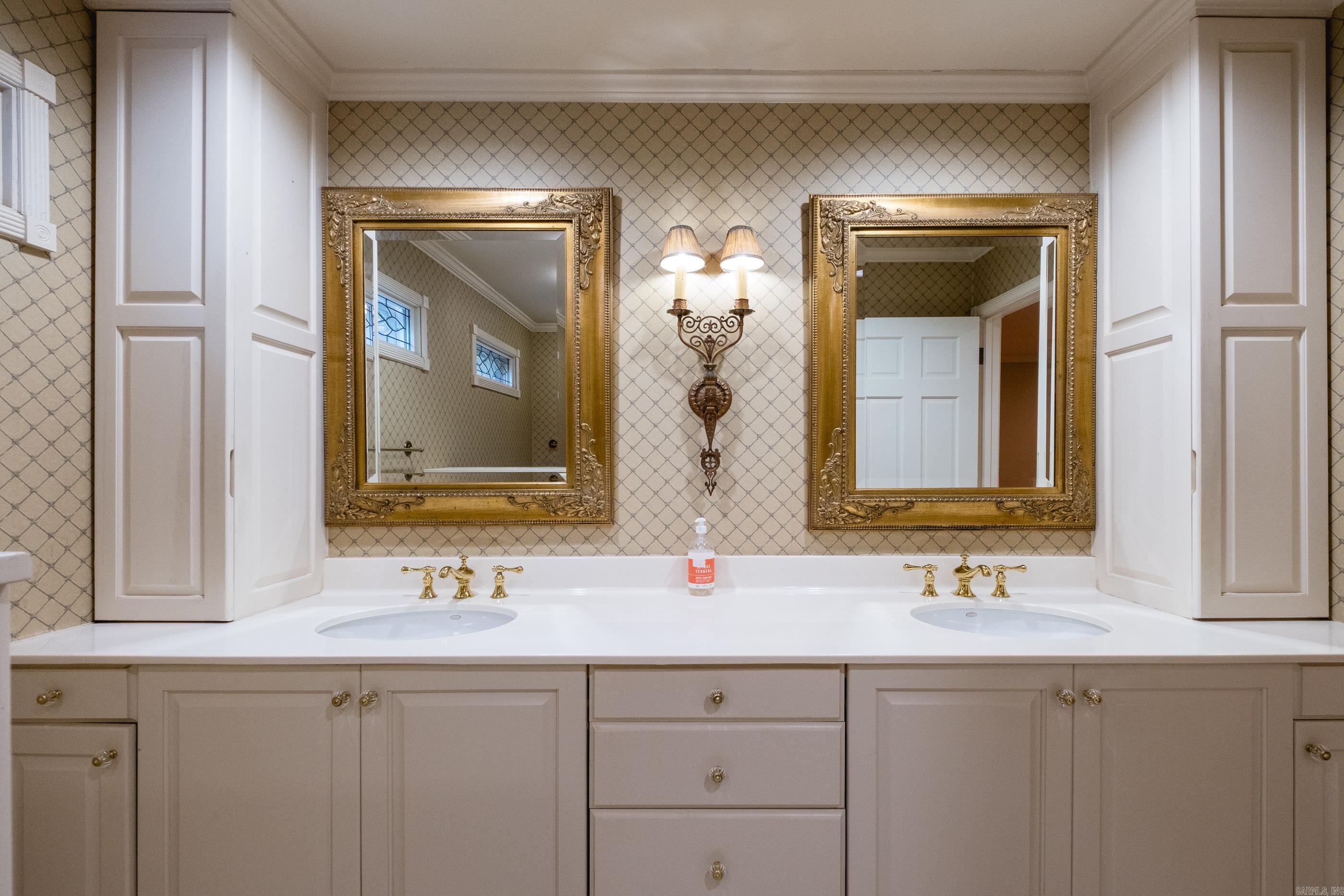 Robinwood - Residential